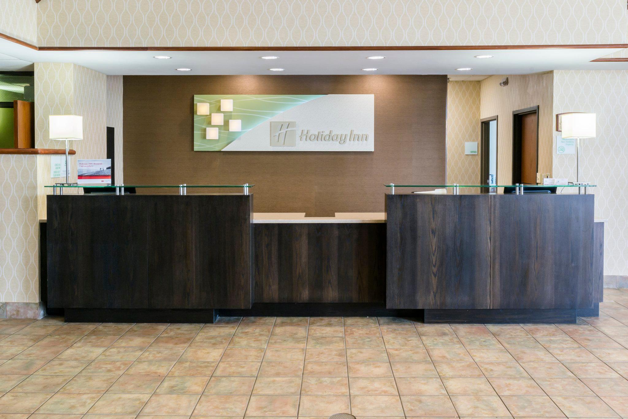 Holiday Inn Big Rapids Photo