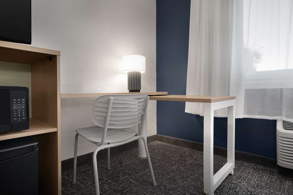 Spark by Hilton San Jose Airport Image