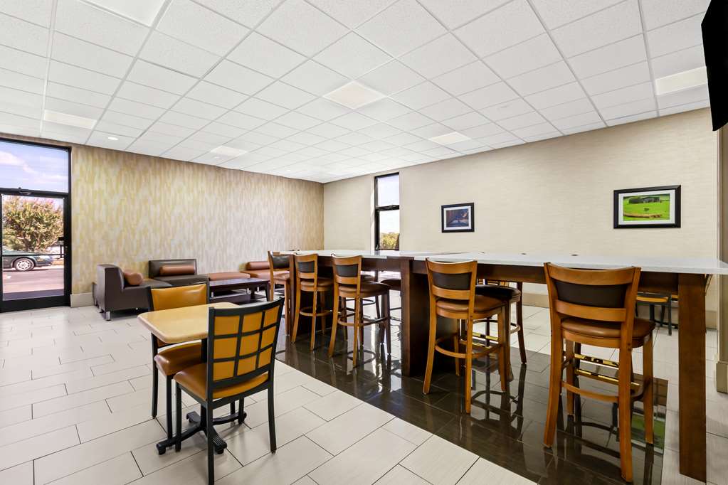 Best Western Fayetteville Inn Image