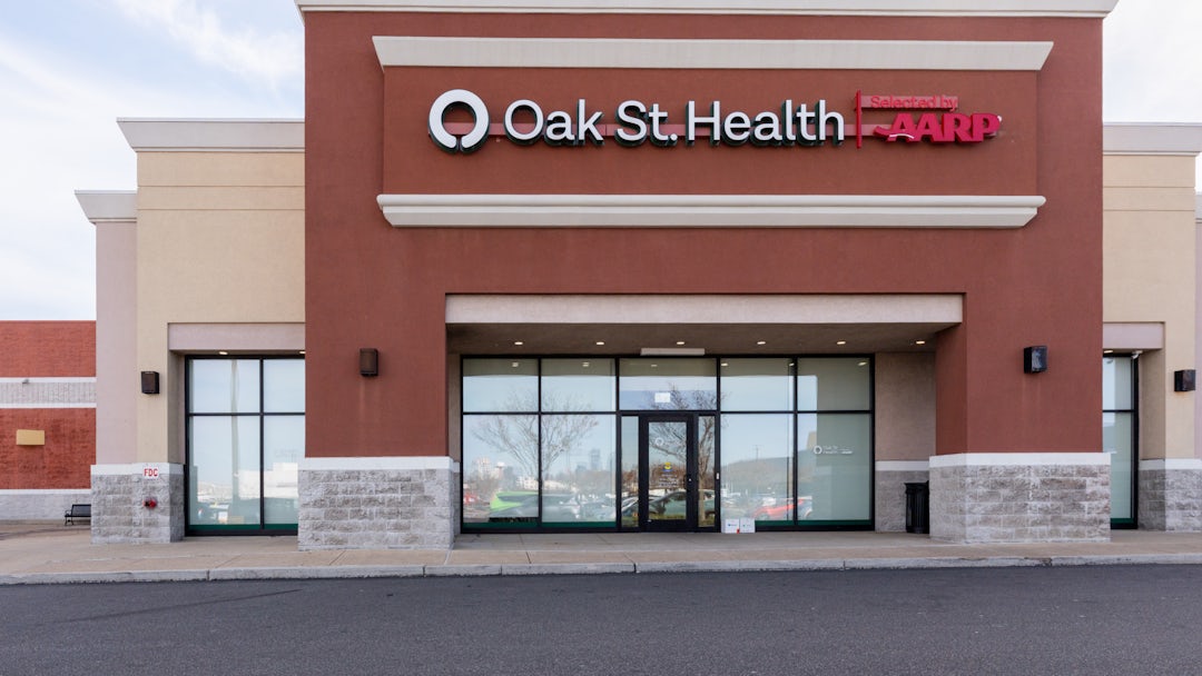 Oak Street Health South Philly Primary Care Clinic Image