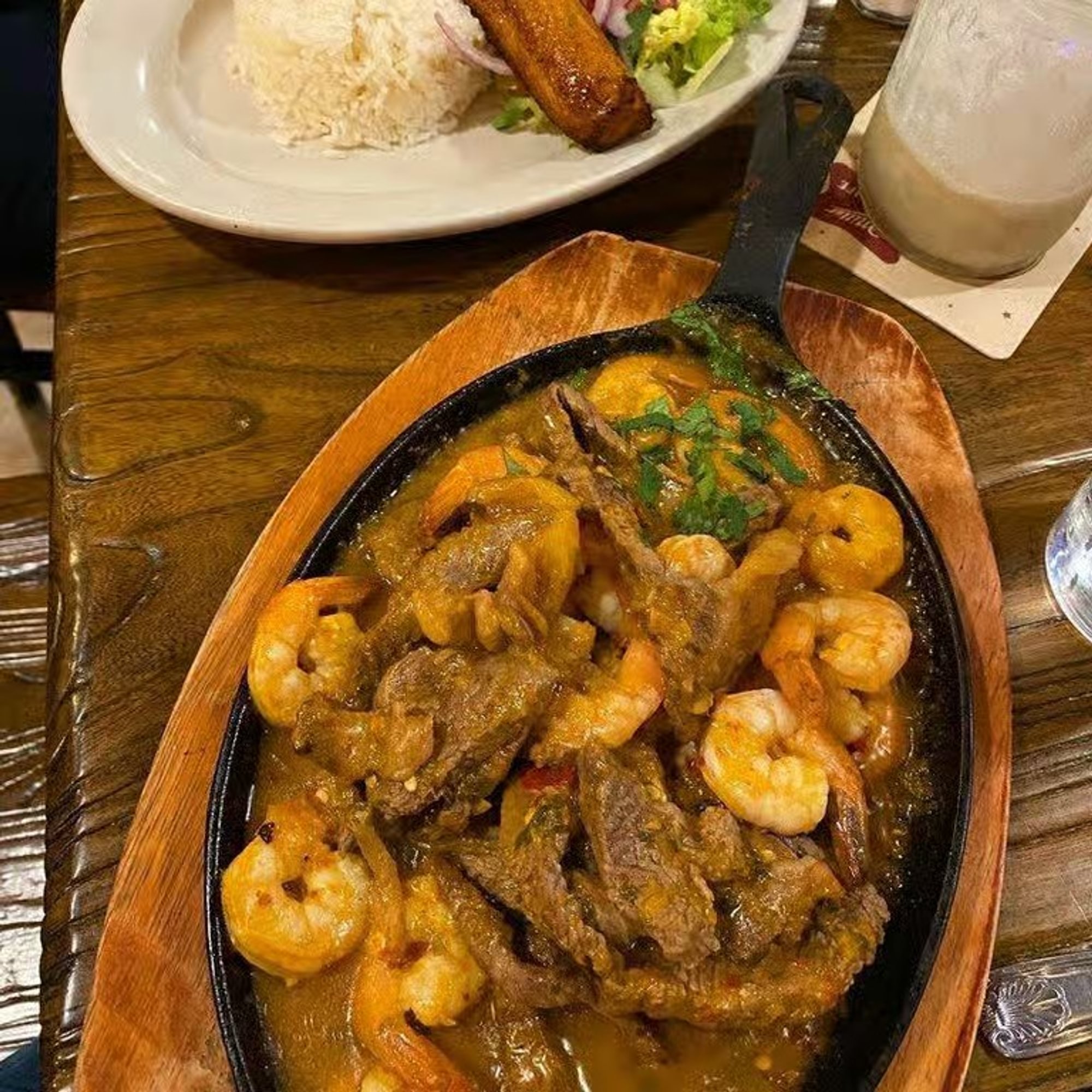 Carne Tampiqueña Con Camarones