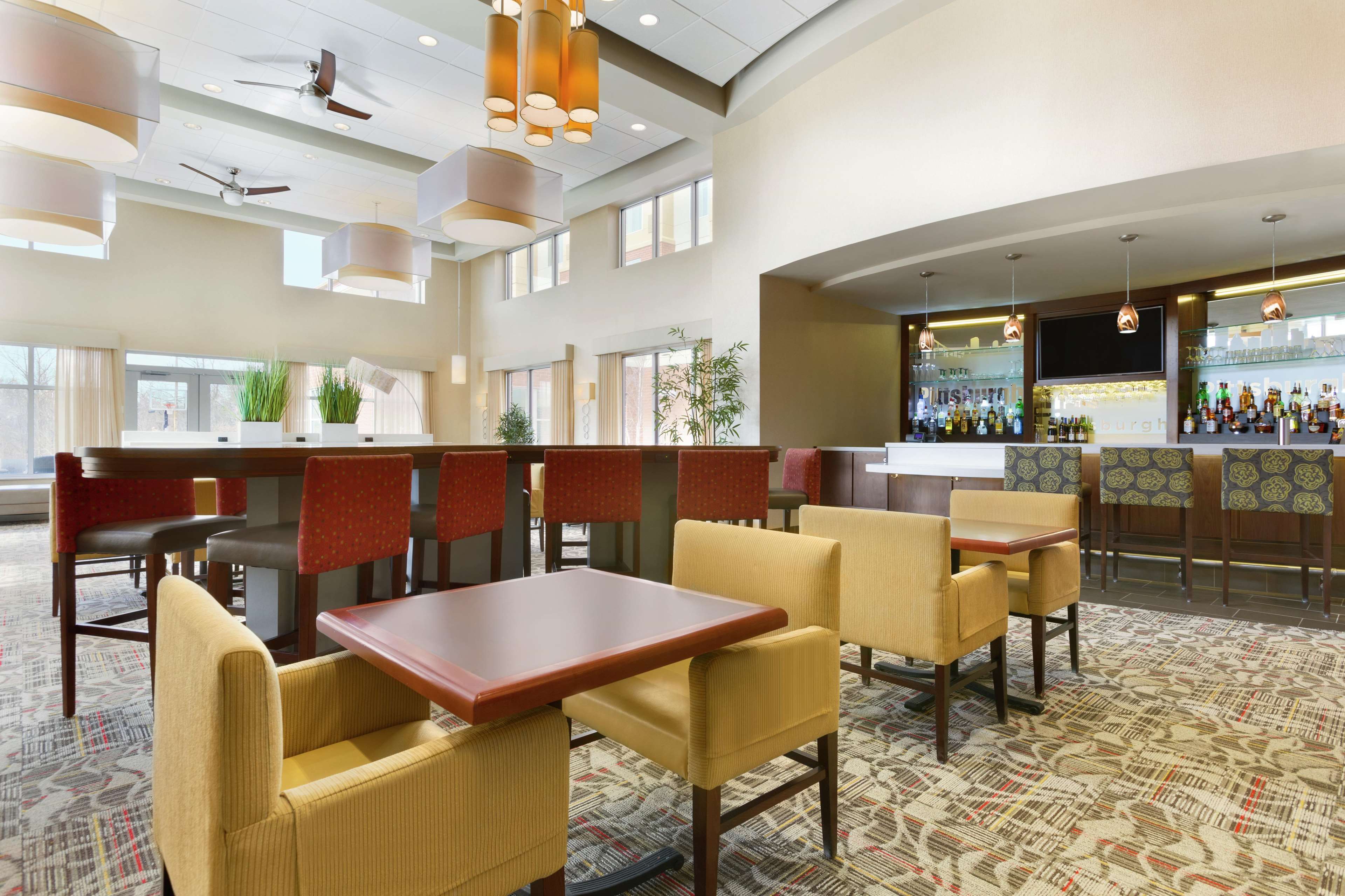 Homewood Suites by Hilton Pittsburgh Airport Robinson Mall Area PA Photo