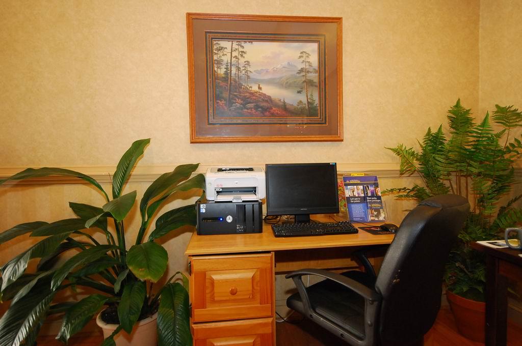 Best Western Plus Riverpark Inn & Conference Center Alpine Helen Image