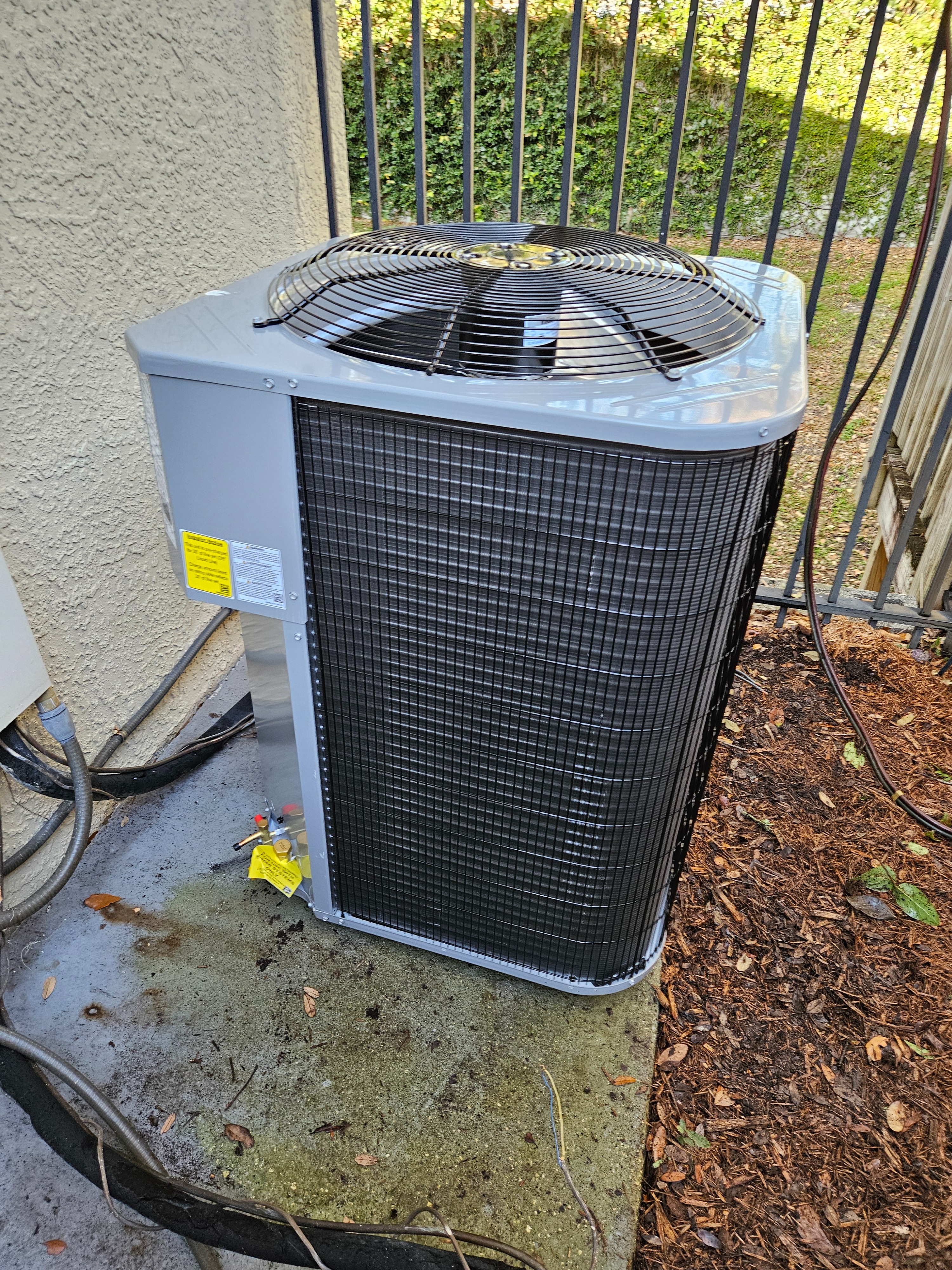 T&R Expert Air Solutions Image