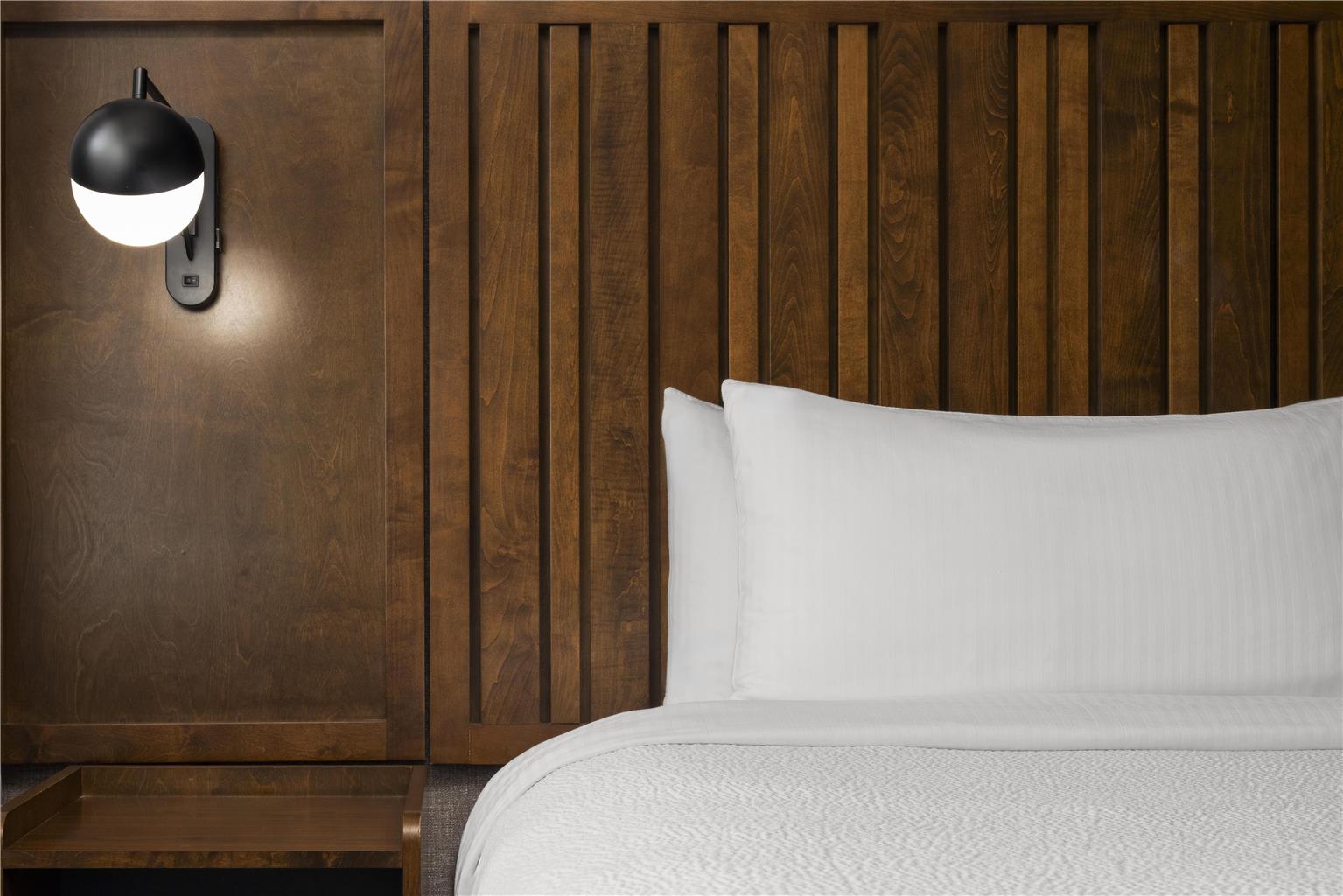 Best Western Premier Plainview-Long Island Hotel Image