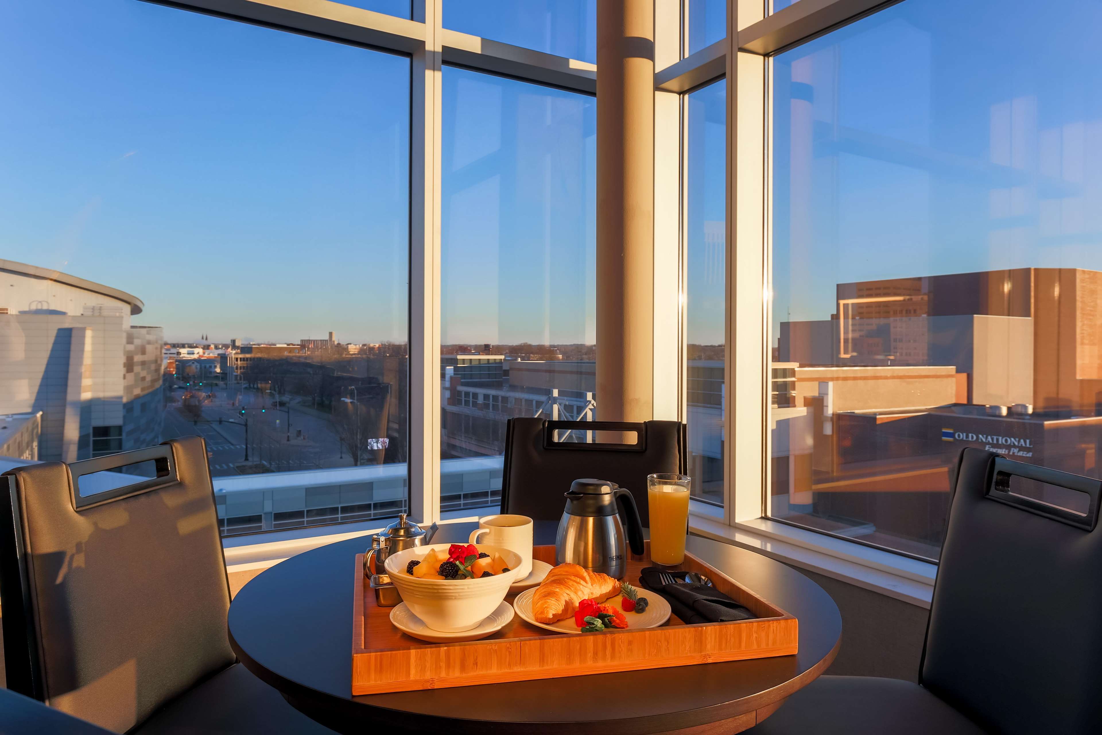 DoubleTree by Hilton Evansville Photo