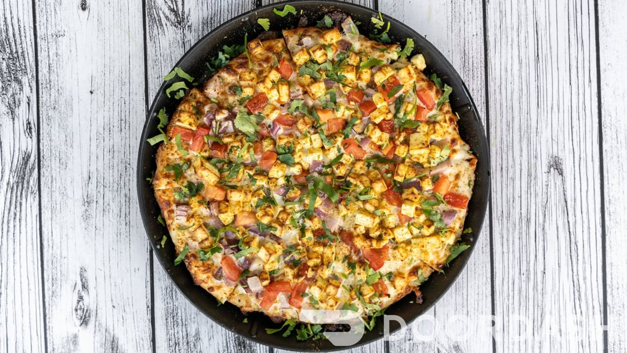Karahi Paneer Pizza