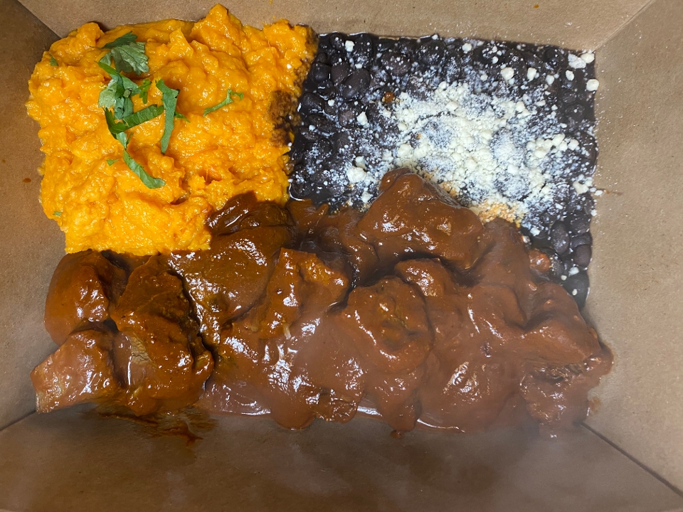 Mole Coloradito De Tututepec