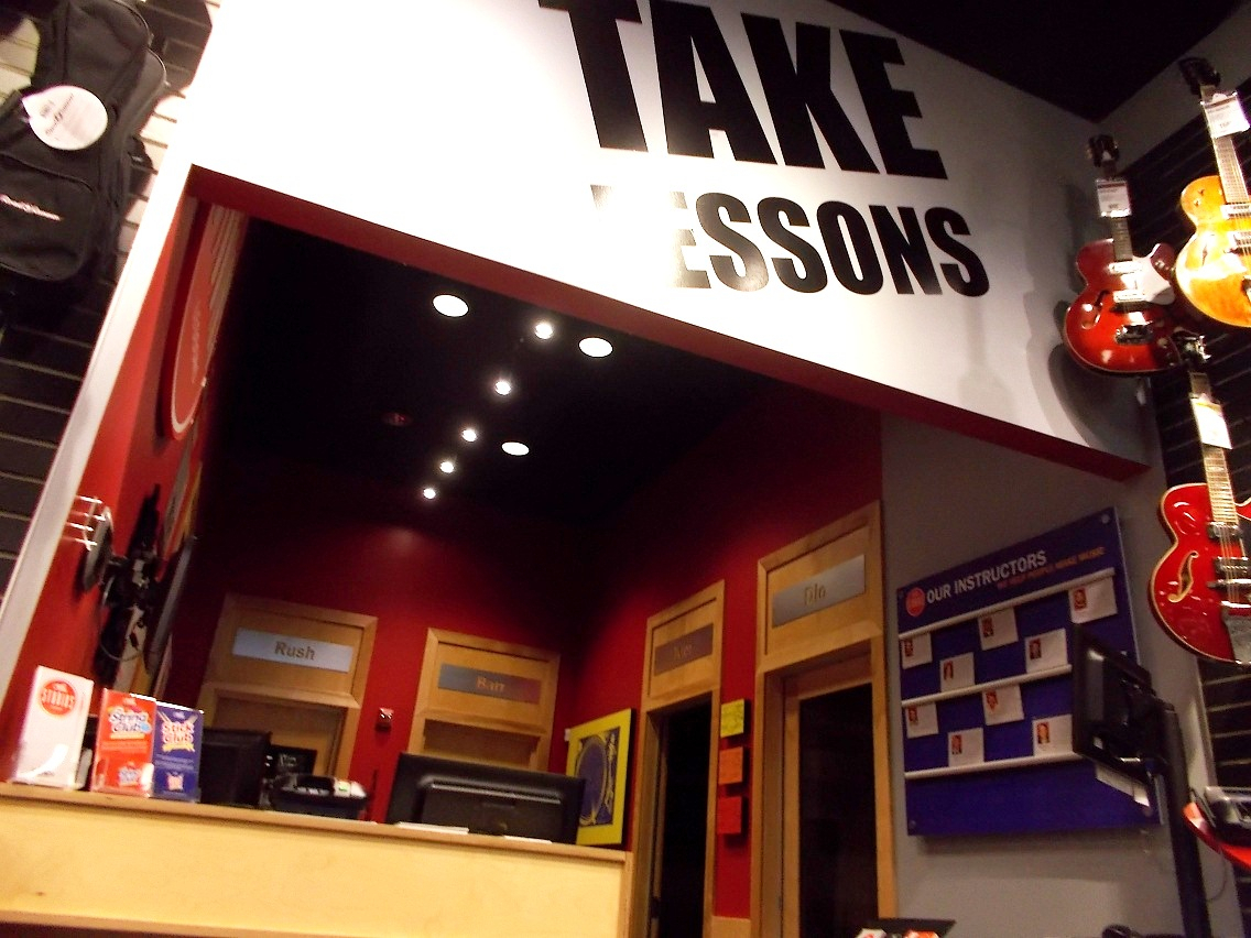 Guitar Center Lessons Photo