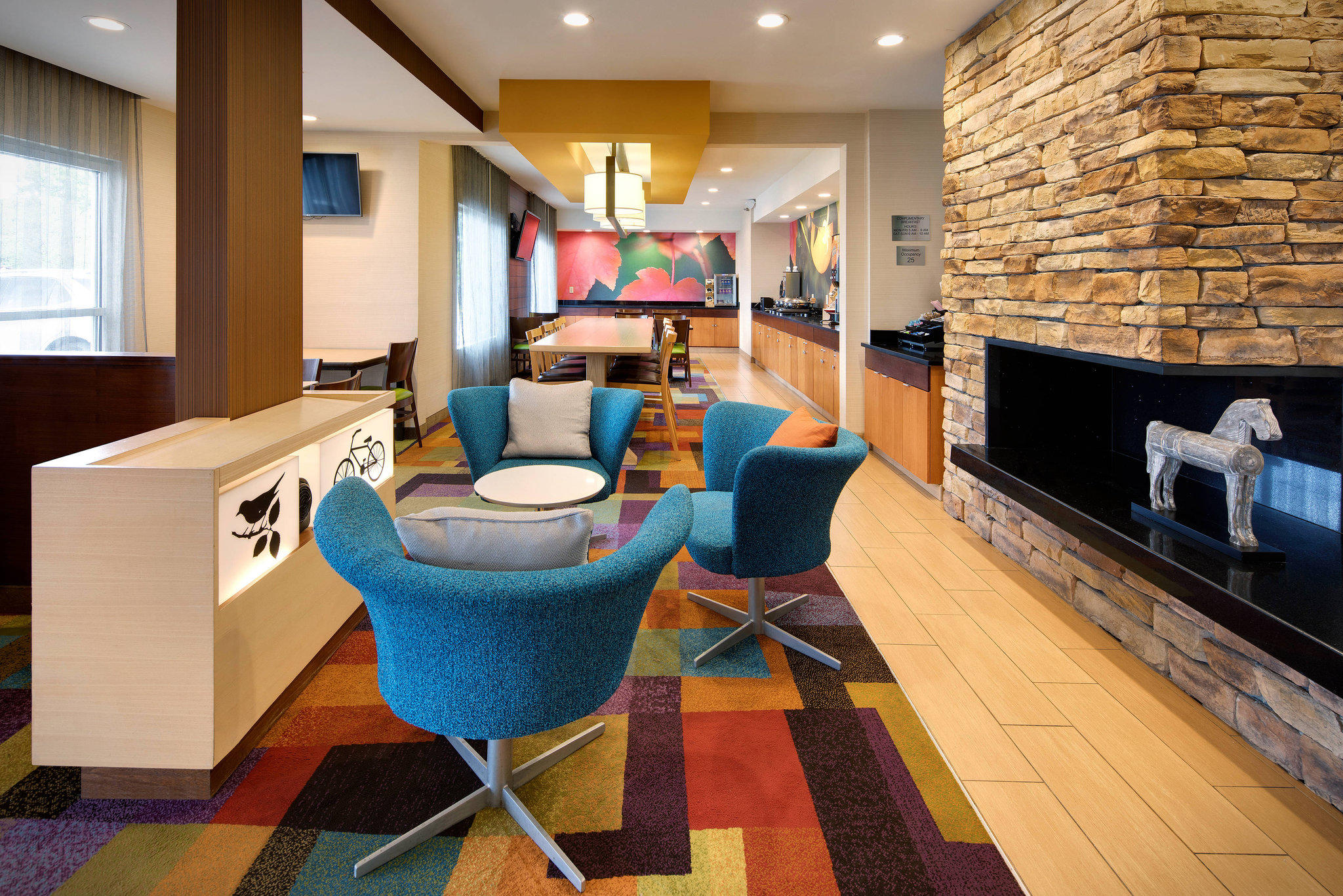 Fairfield Inn & Suites by Marriott Indianapolis Airport Photo