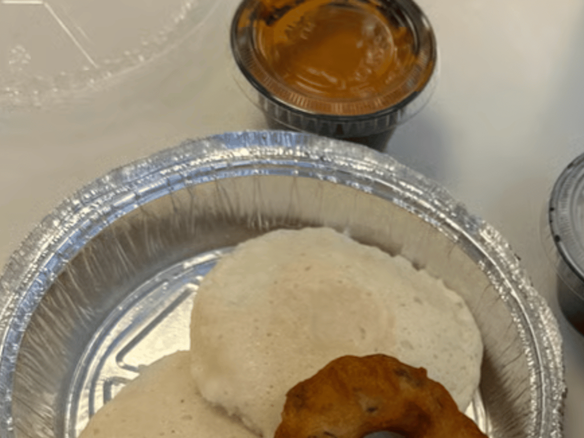 Idly Vada Combo