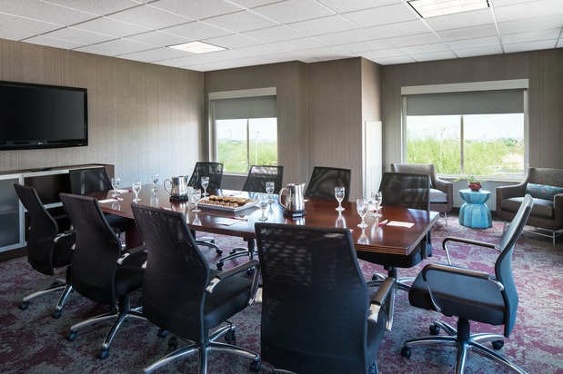 Images Residence Inn by Marriott Phoenix Desert View at Mayo Clinic