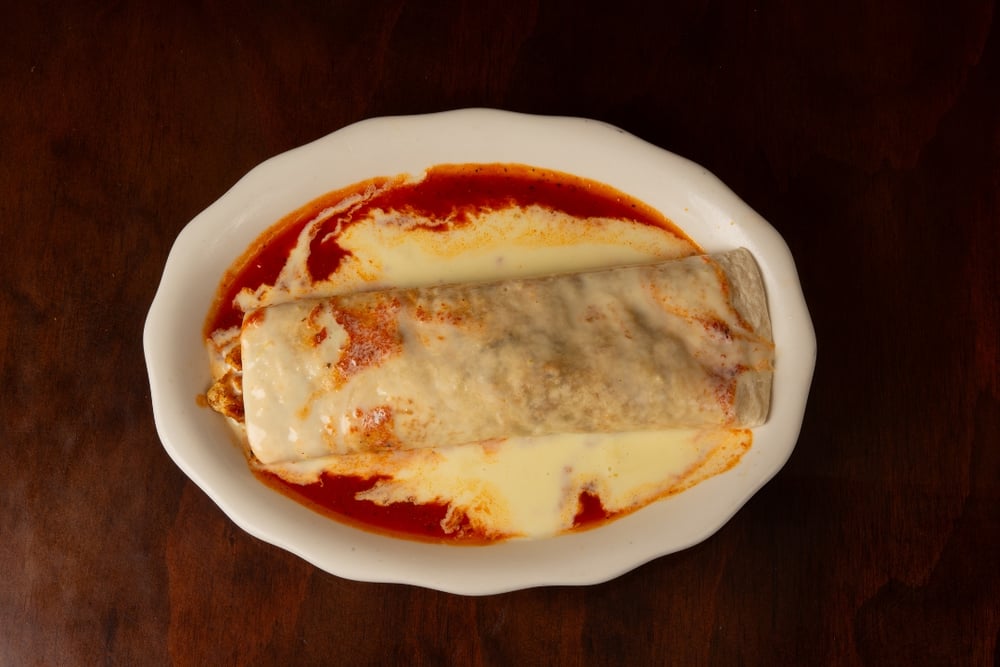 mucho grande burrito