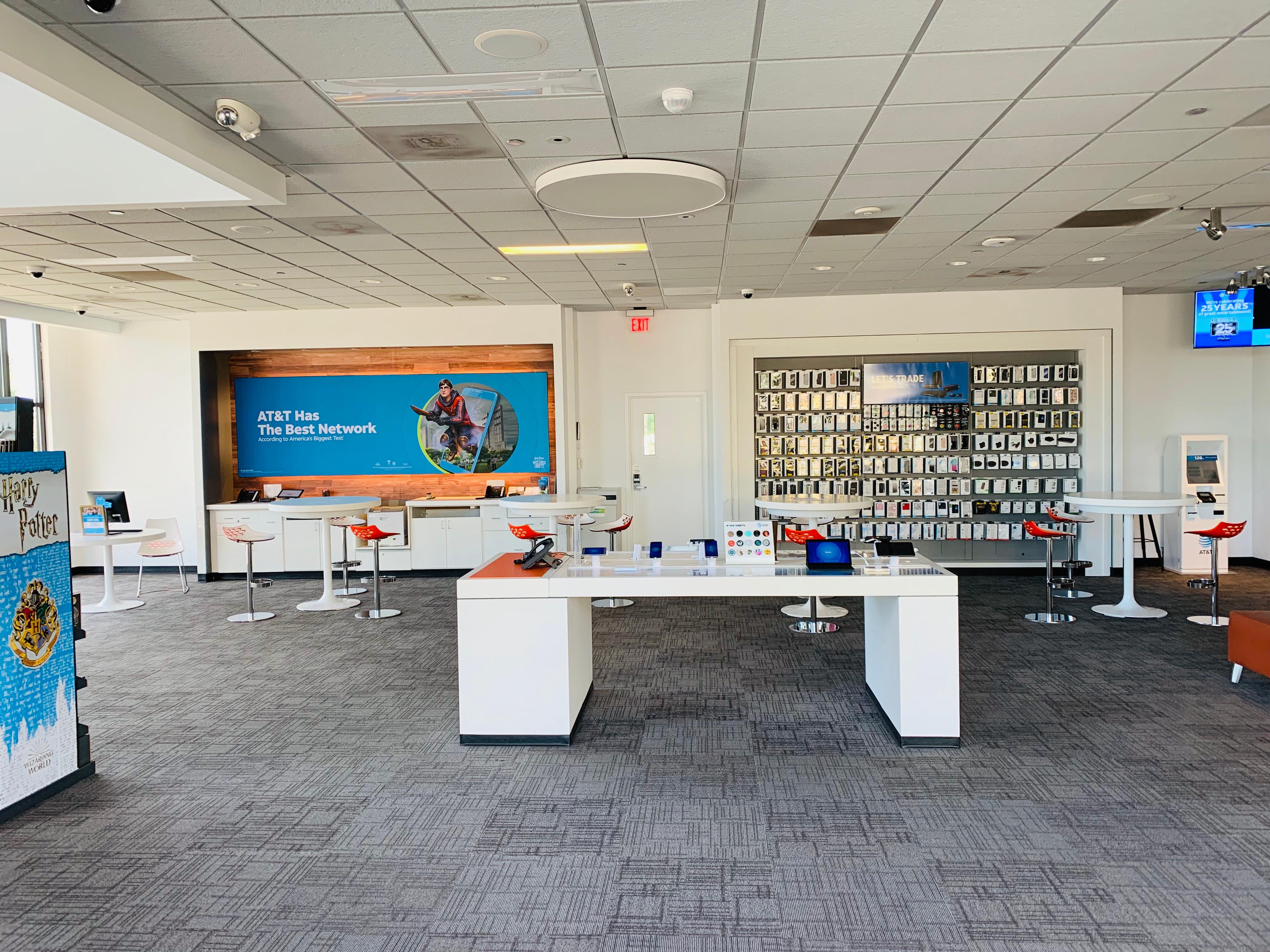 AT&T Store Photo