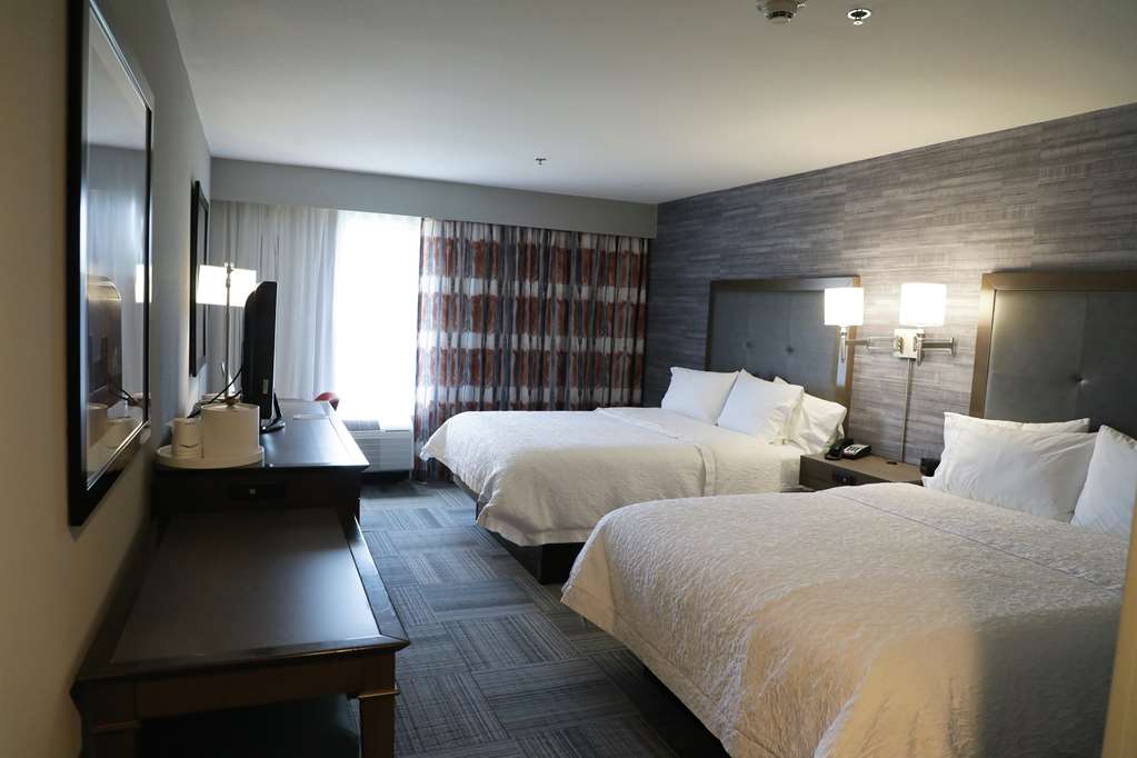 Hampton Inn Muskogee Image