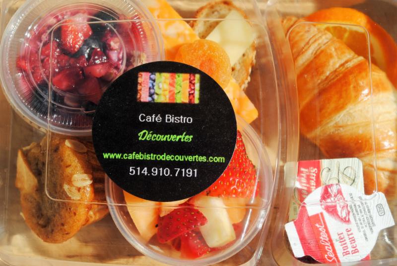 Caterer in QC Saint-Eustache J7R 6V6 Cafe Bistro Decouvertes 1050-430 boul Arthur-Sauve (514)910-7191