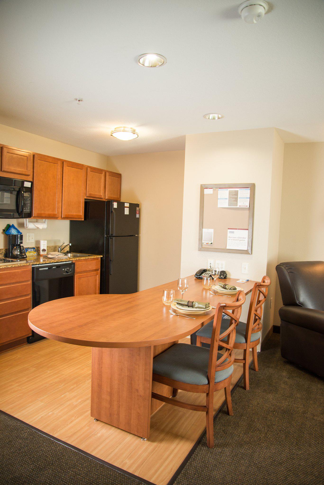 Candlewood Suites Loveland Photo