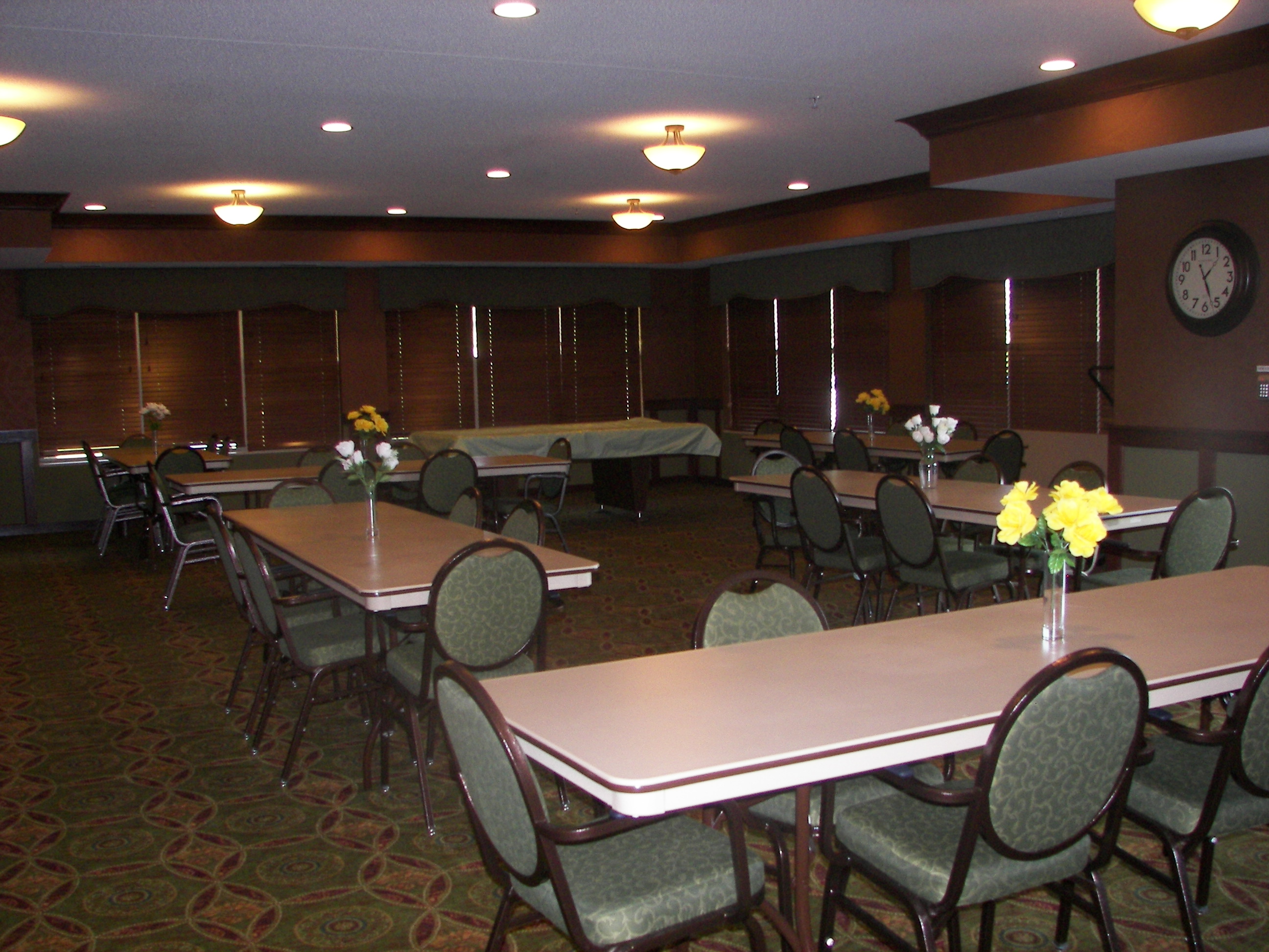 Inver Glen Senior Living Dining Room