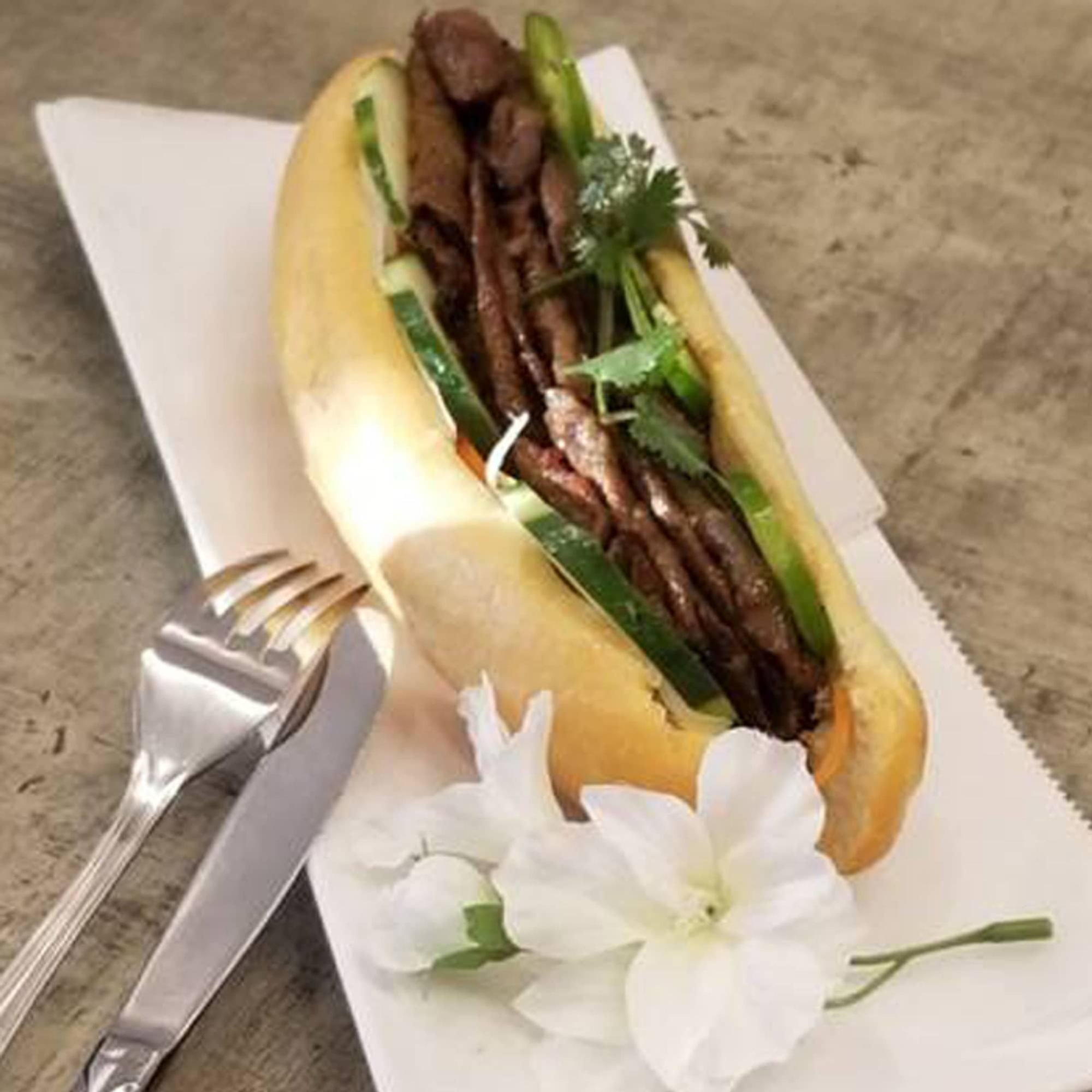 B1. Banh Mi Grill Pork (Heo Nuong)