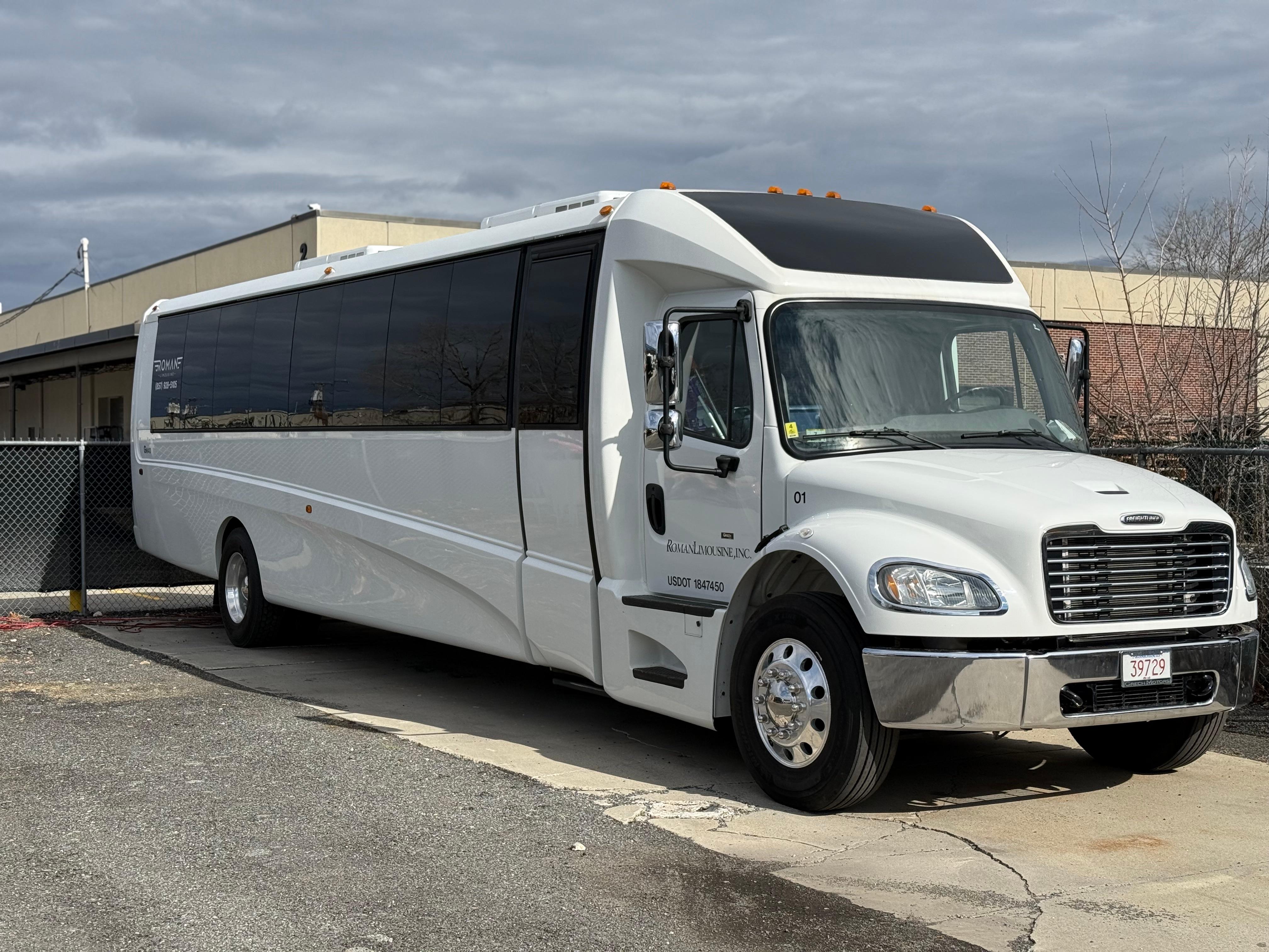 Roman Limousine Image