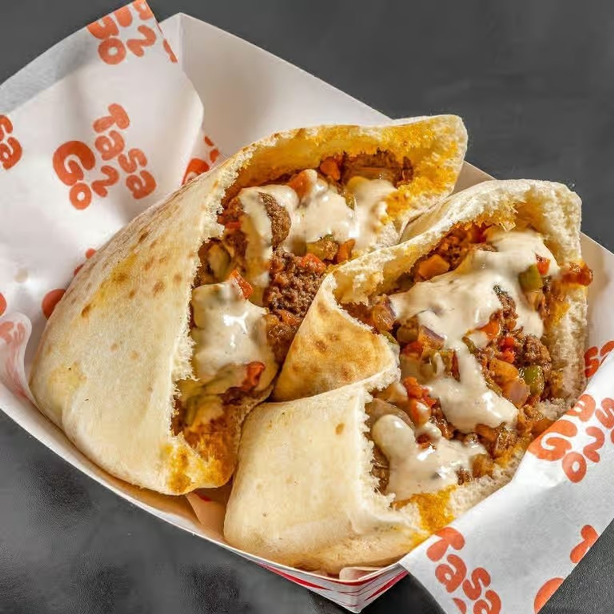 Middle Eastern Beef Sausage Sandwich - رغيف سجق شرقي