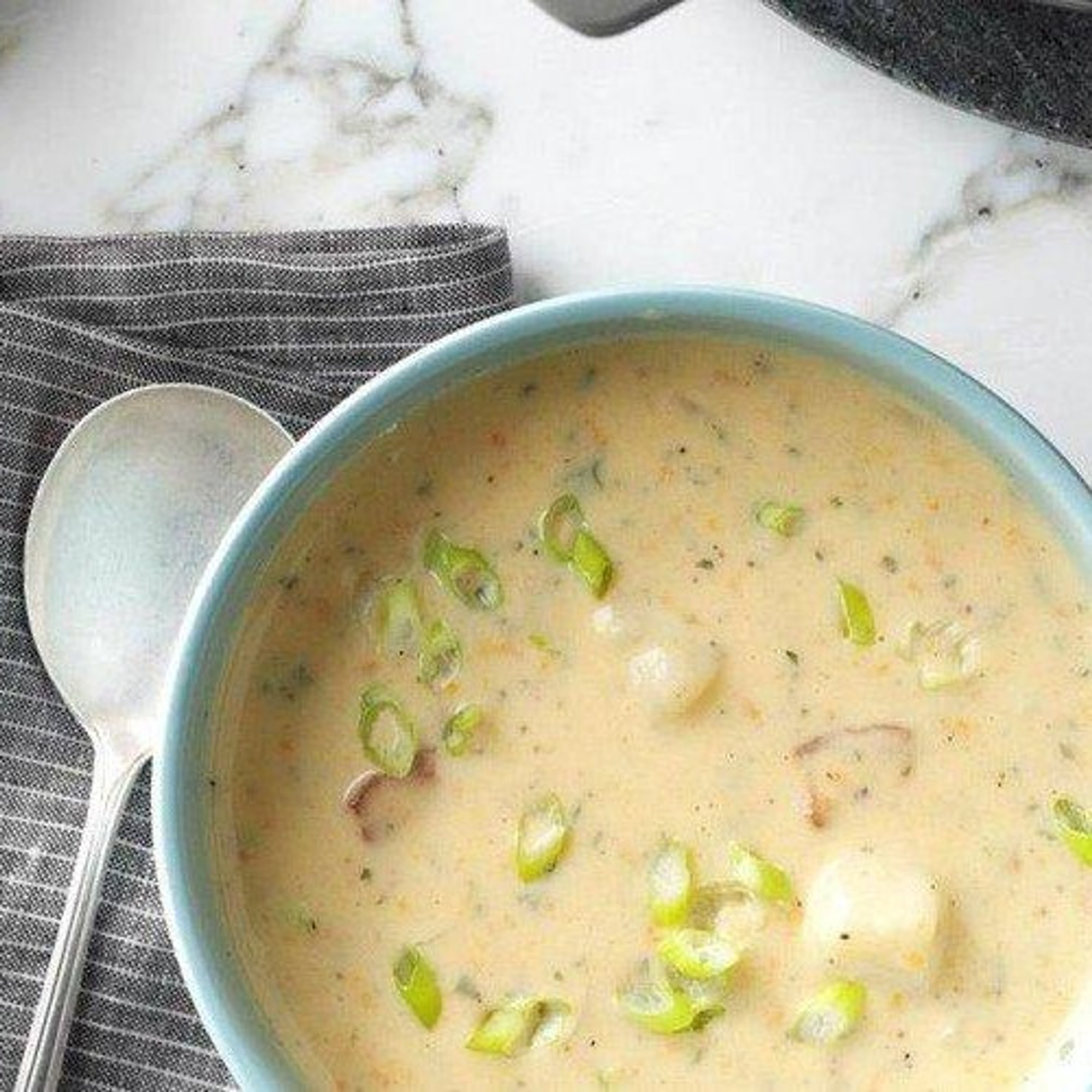 SOUP OF THE DAY (12oz)