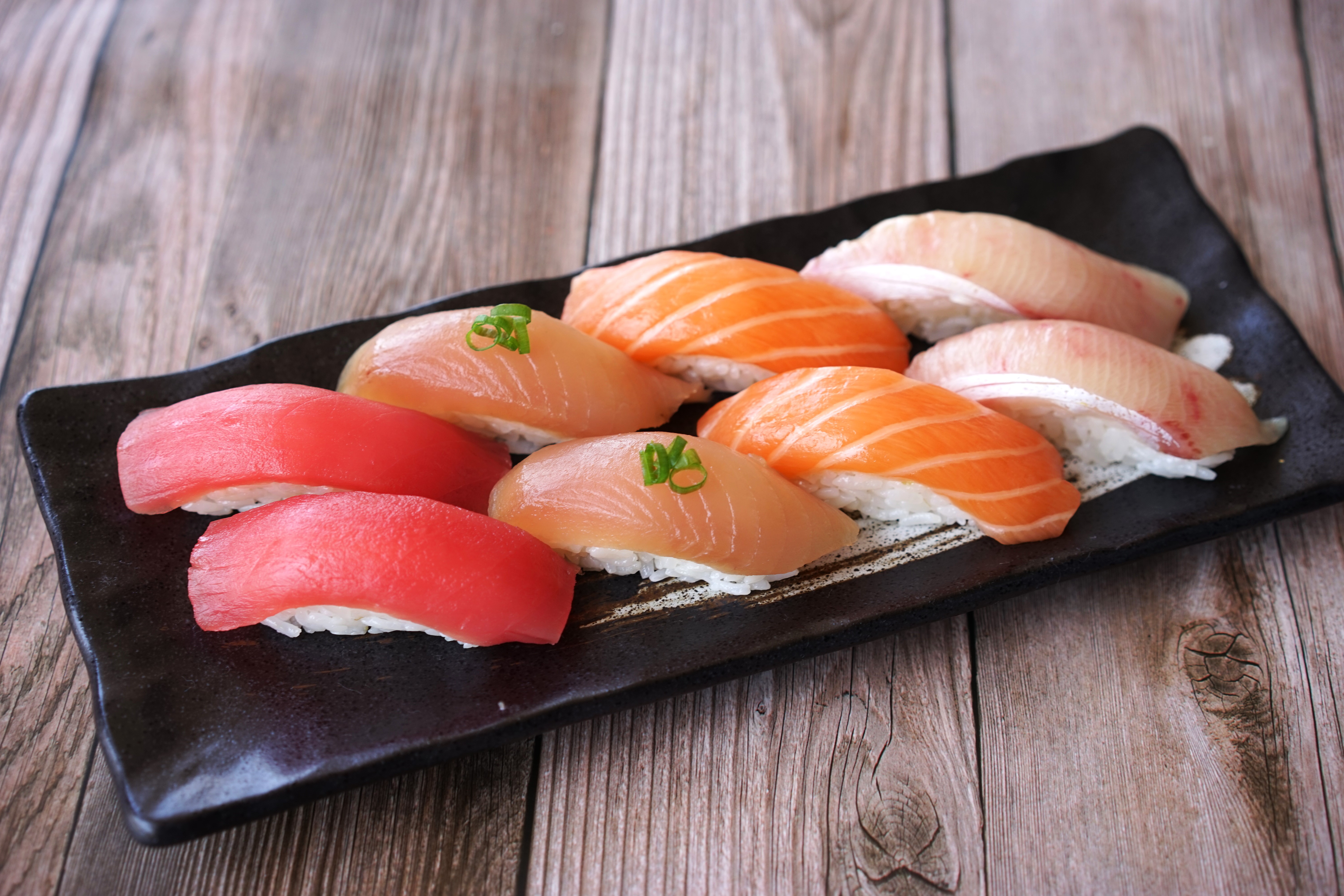 8pc Sushi Special
