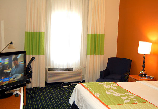 Images Fairfield Inn & Suites by Marriott Omaha East/Council Bluffs, IA