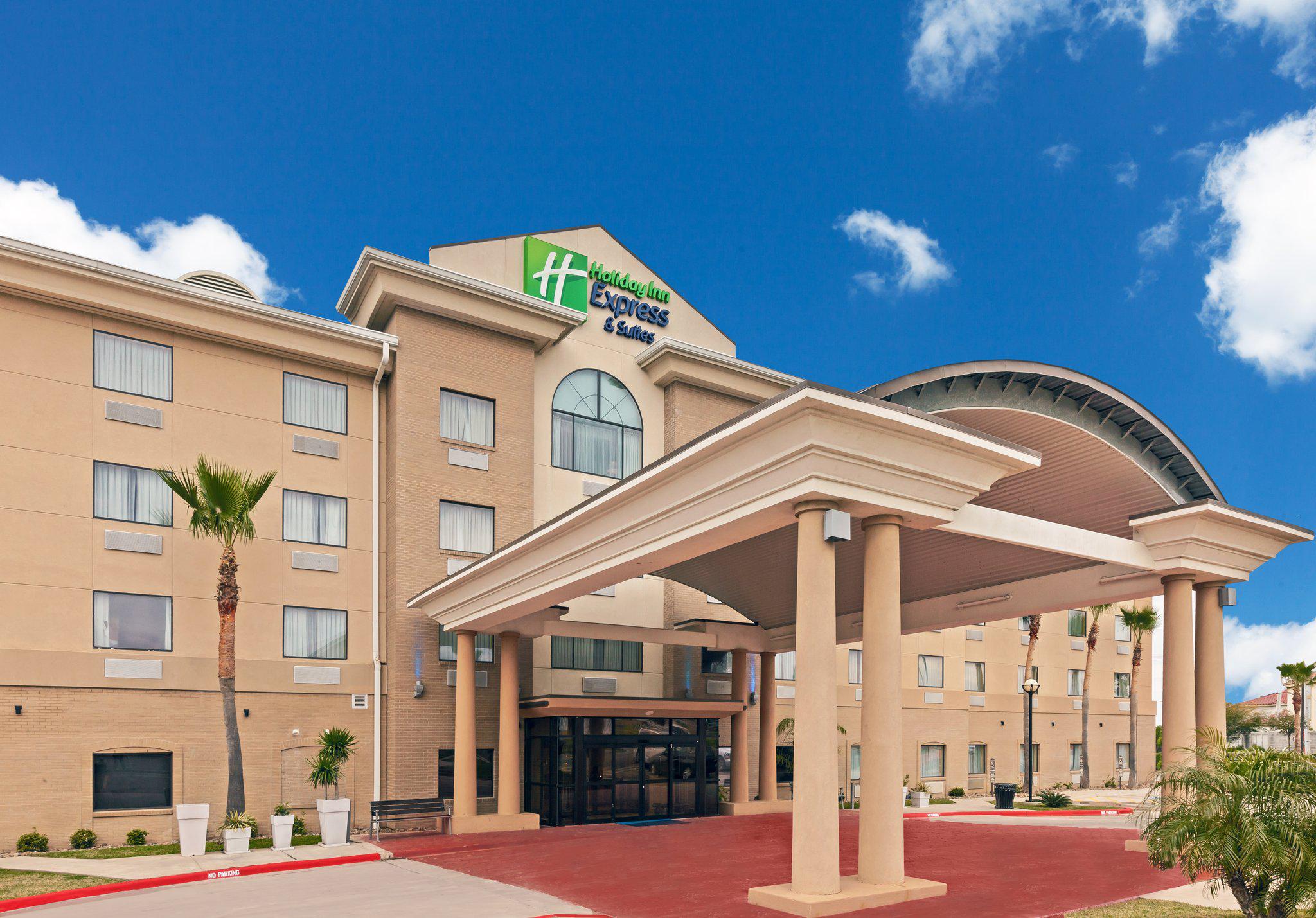 Holiday Inn Express & Suites Laredo-Event Center Area Photo