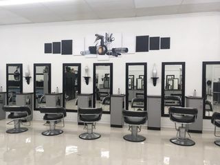 Seguin Beauty School