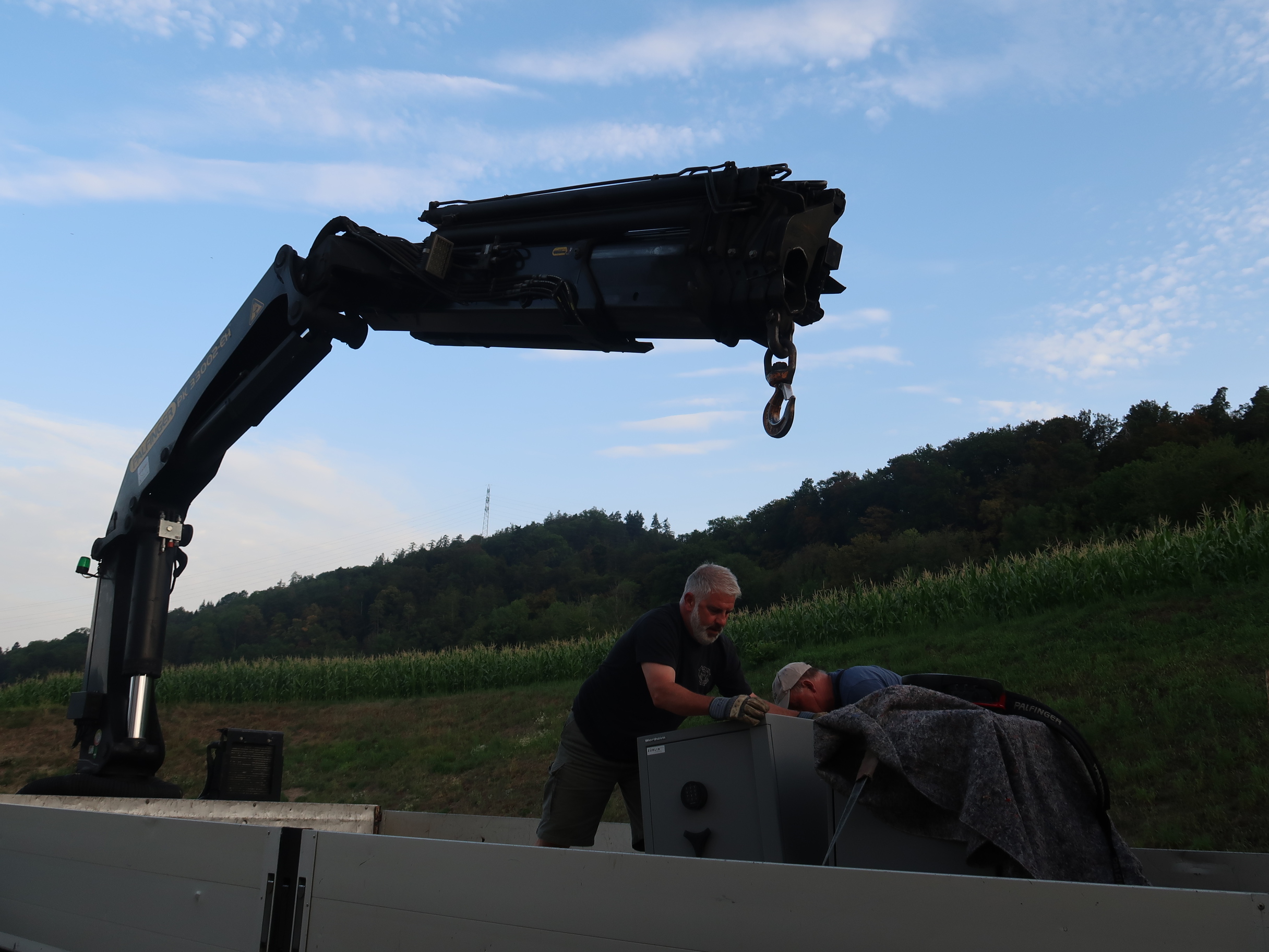 Safe transport, installation of modular safe rooms, dismantling