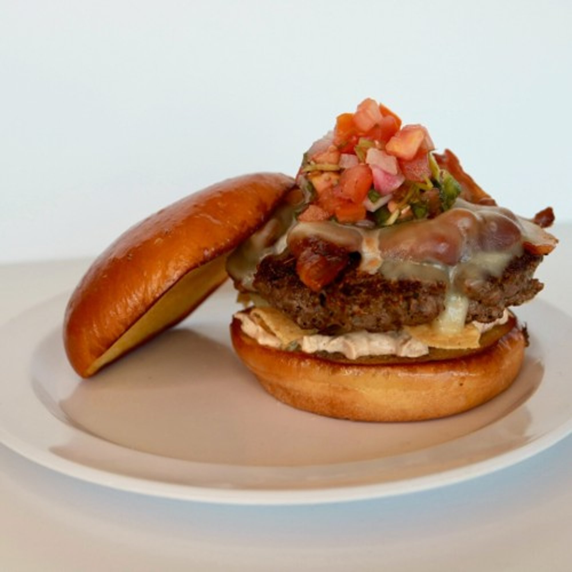 Arkansas Spicy Crunch Burger