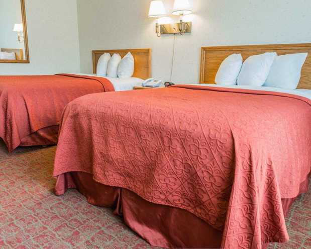 Images Quality Inn Royle