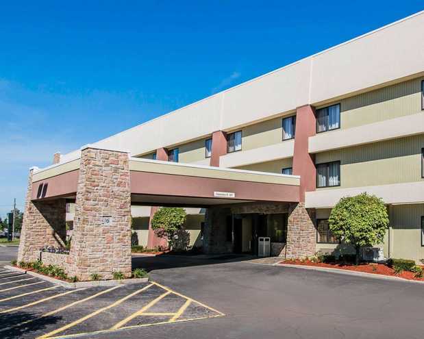 Images Quality Inn & Suites Warren - Detroit