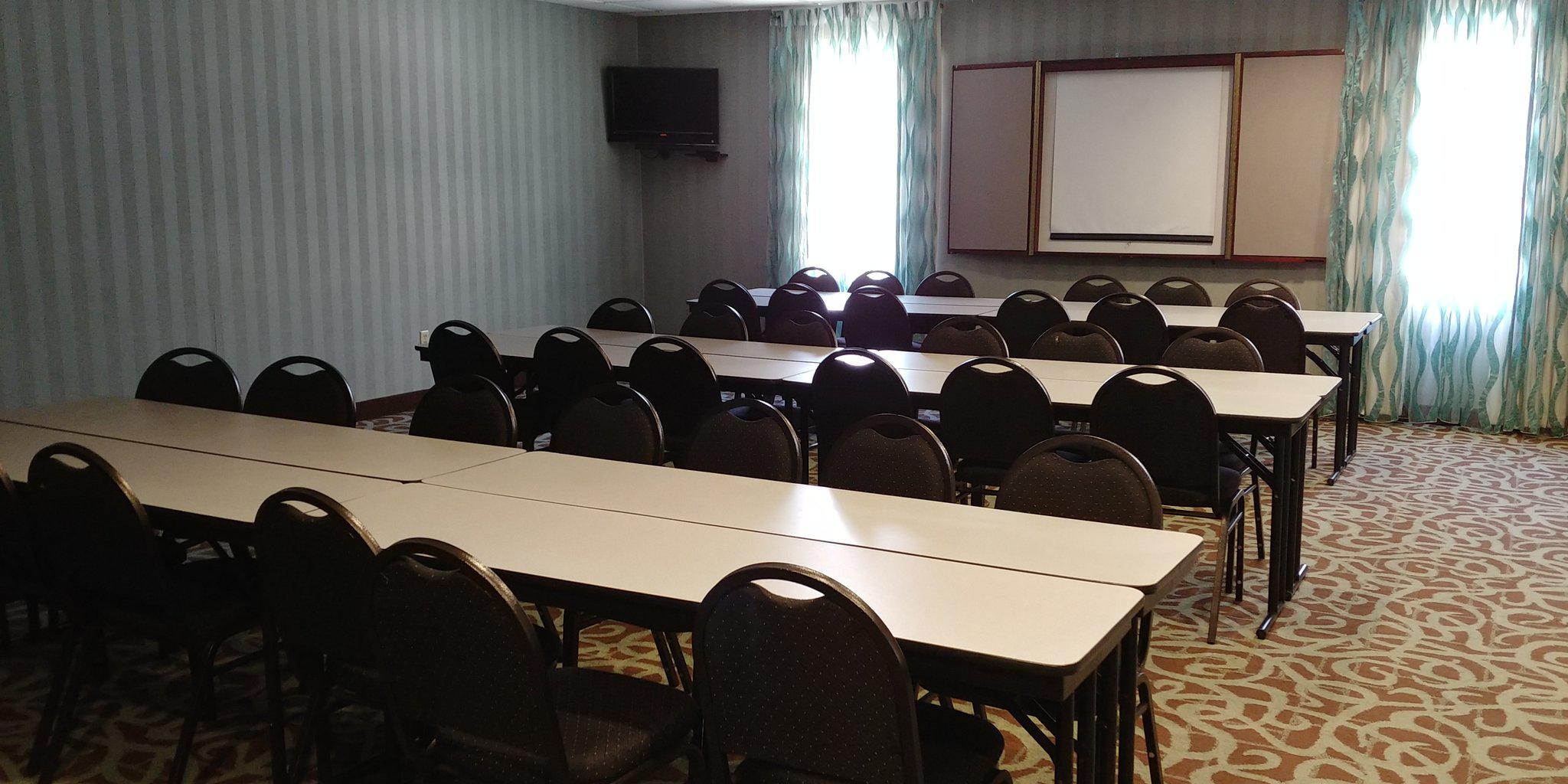 Holiday Inn Express Suites West Point Fort Montgomery An IHG Hotel 