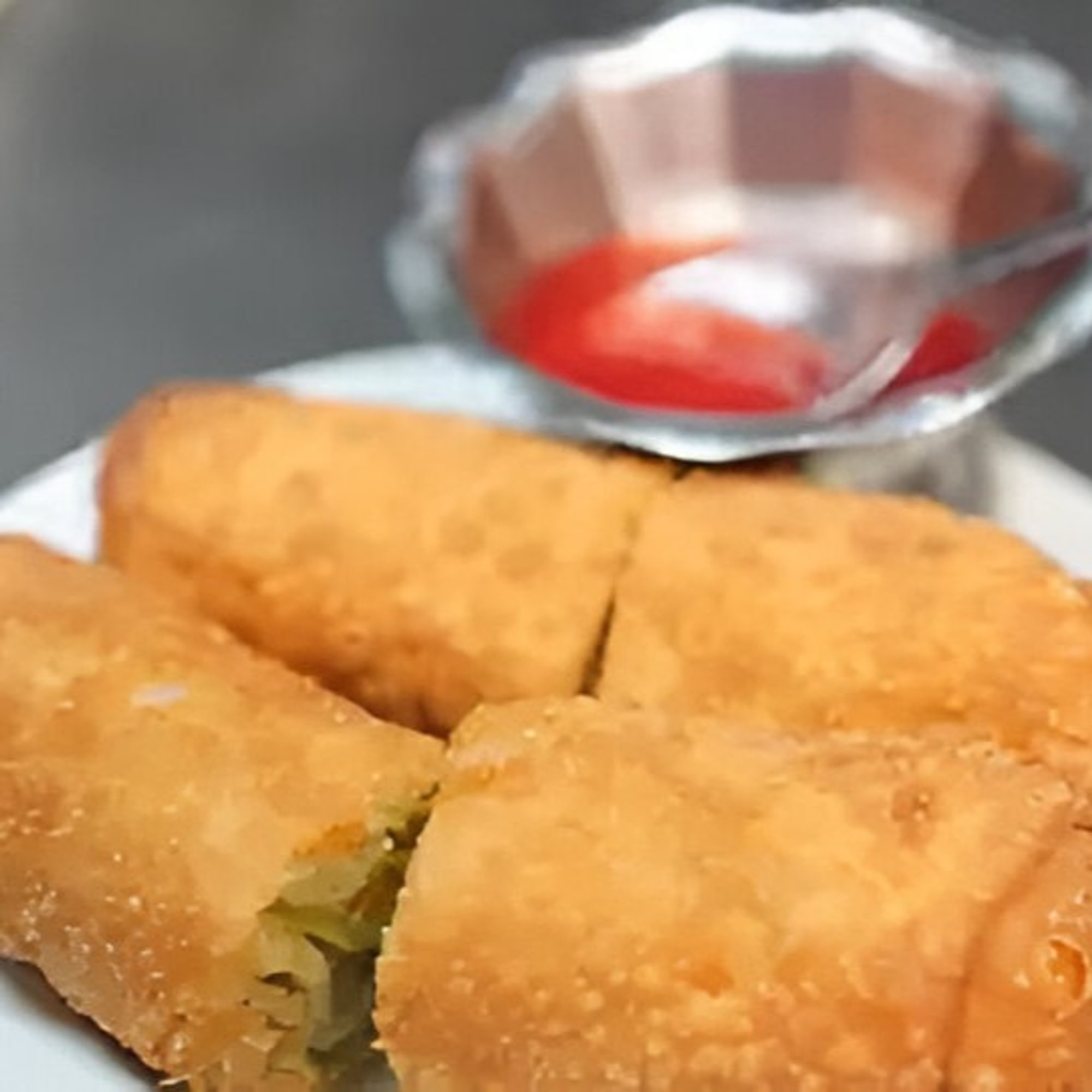Egg Rolls (2 Pieces)