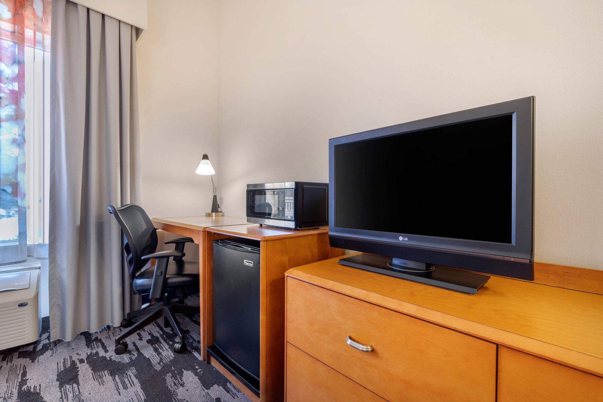 Fairfield Inn & Suites by Marriott Rockford Photo