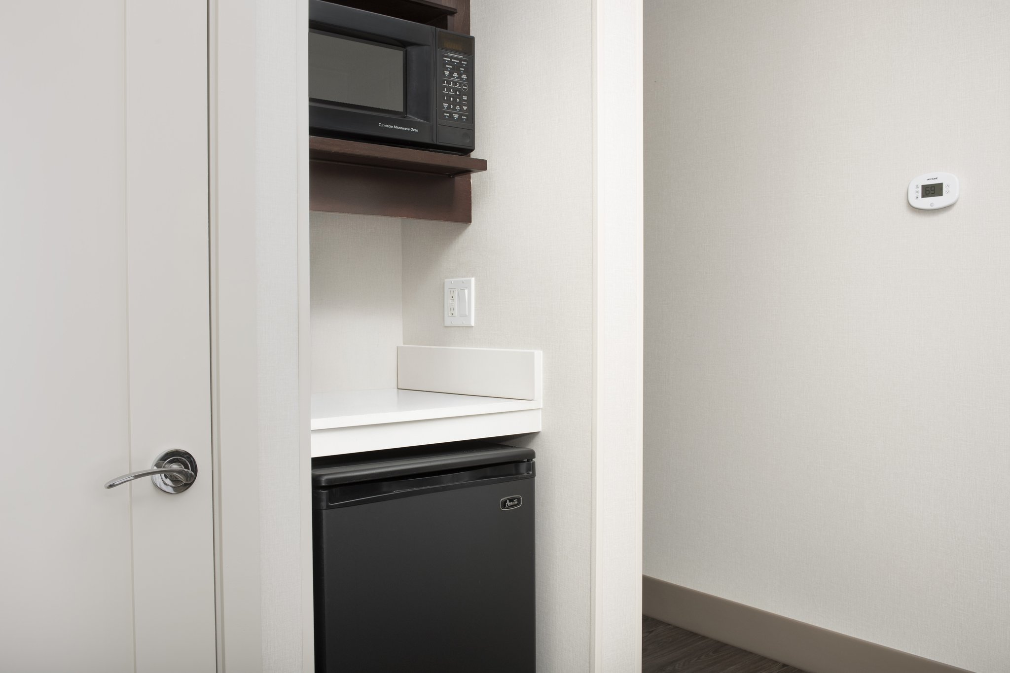 Holiday Inn Express & Suites Puyallup (Tacoma Area) by IHG Image