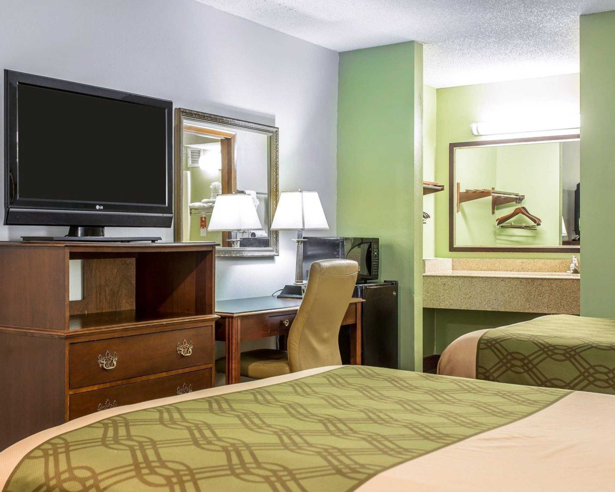 Econo Lodge, 1135 Sumter Hwy, SC MapQuest