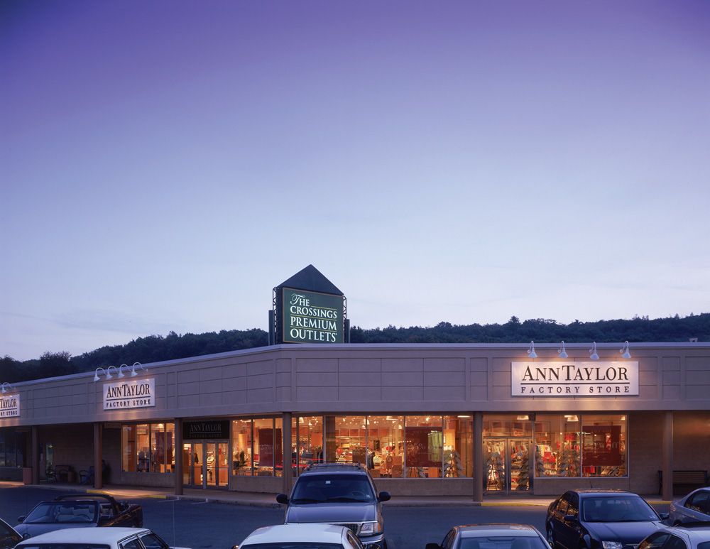 LOFT Outlet, 1000 Premium Outlets Drive, Tannersville Crossings,  Tannersville, PA - MapQuest