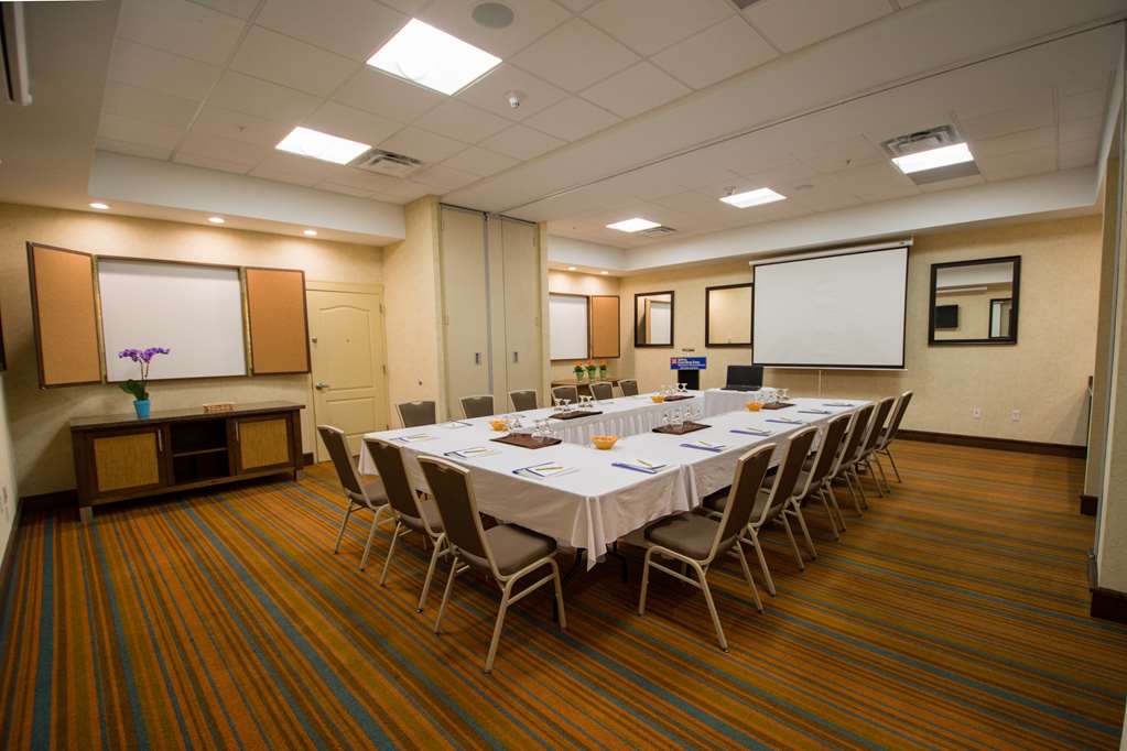 Hilton Garden Inn Watertown/Thousand Islands Image