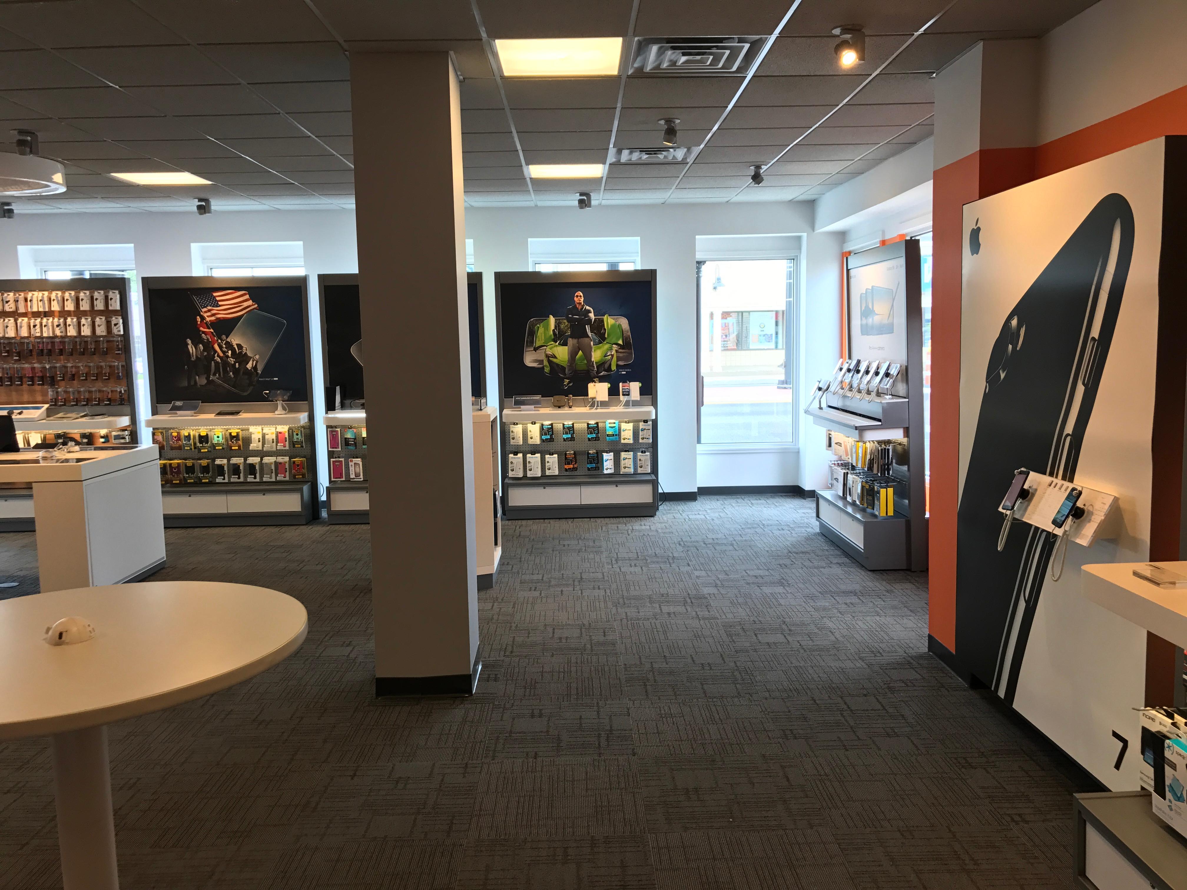 AT&T Store Photo