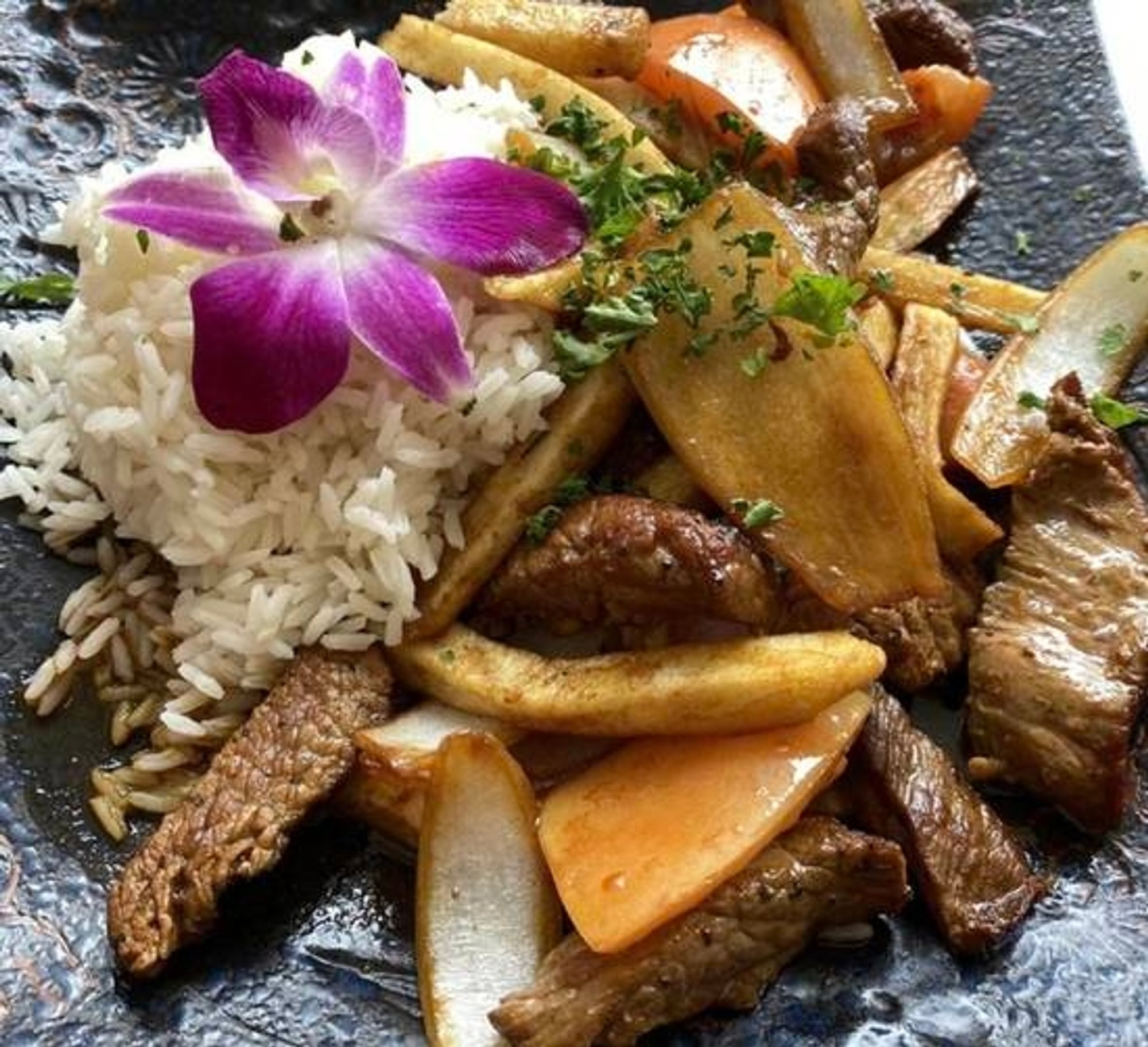Lomo Saltado