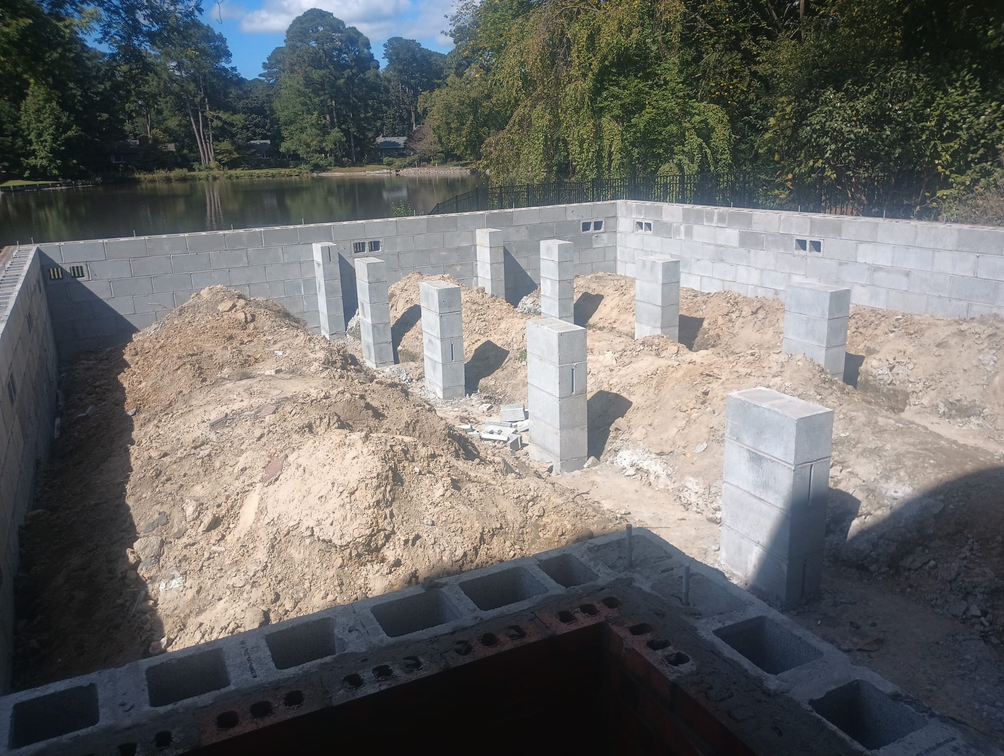 AHV Contractor, LLC Image