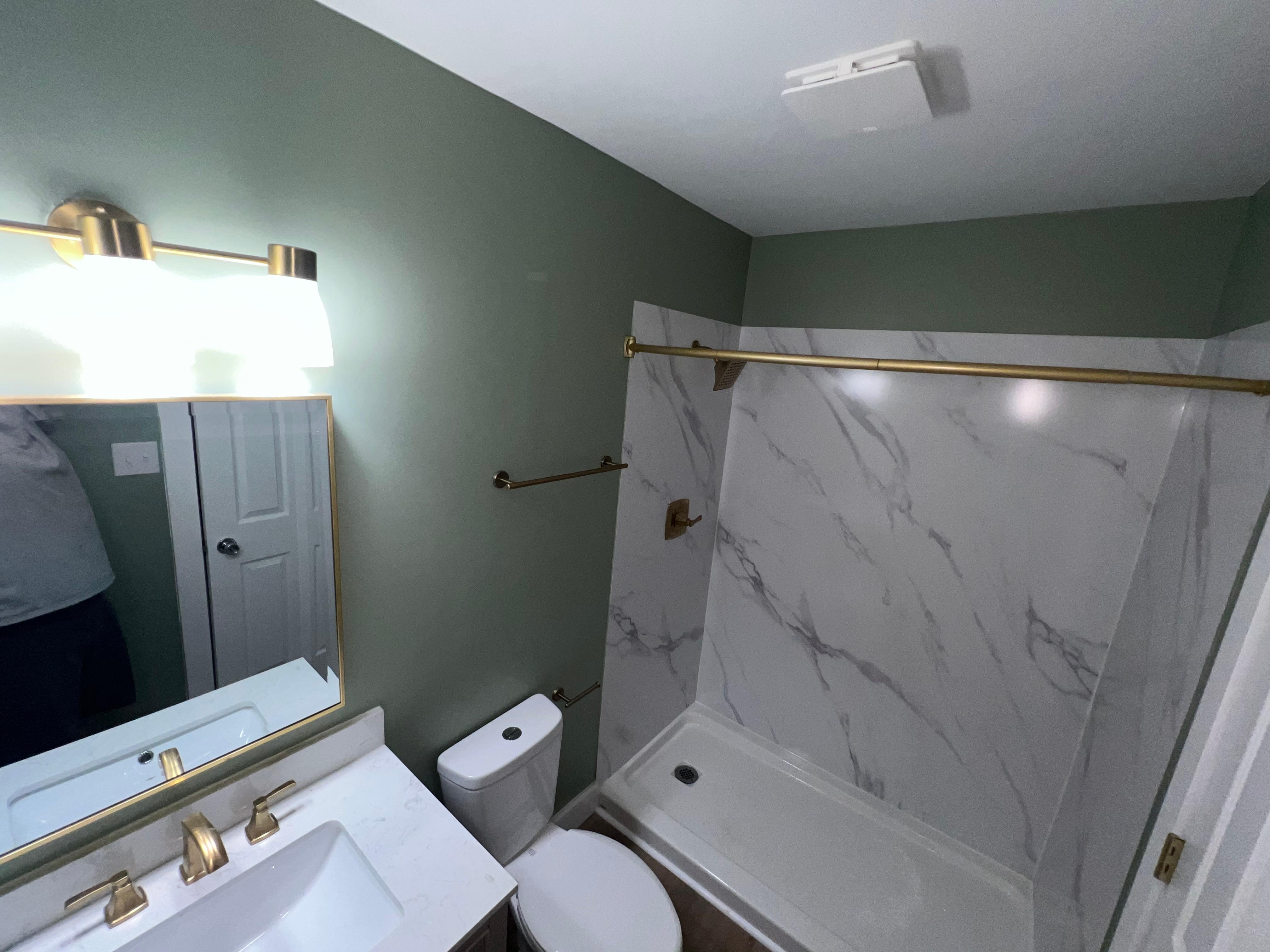 LIFE CONSTRUCTION & ROOFING Image