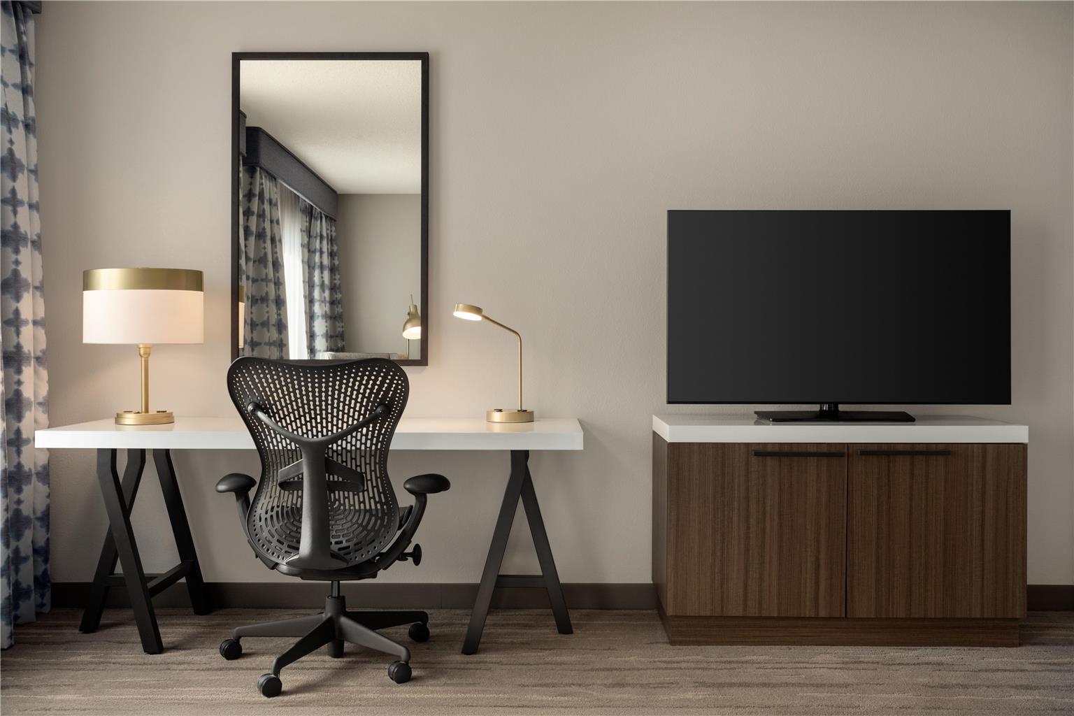 Hilton Garden Inn Fort Myers Airport/FGCU Image