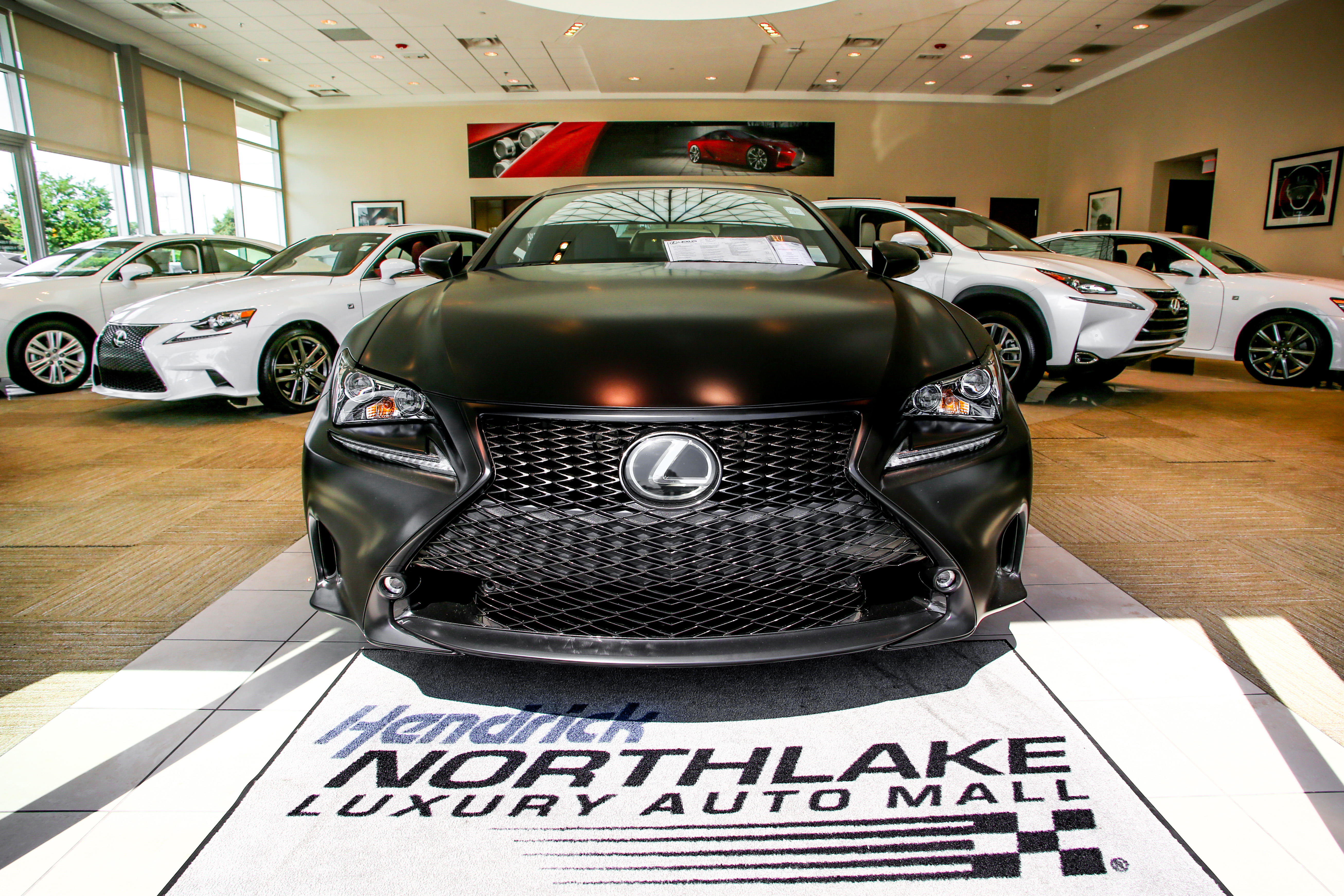 Hendrick Lexus Northlake Photo