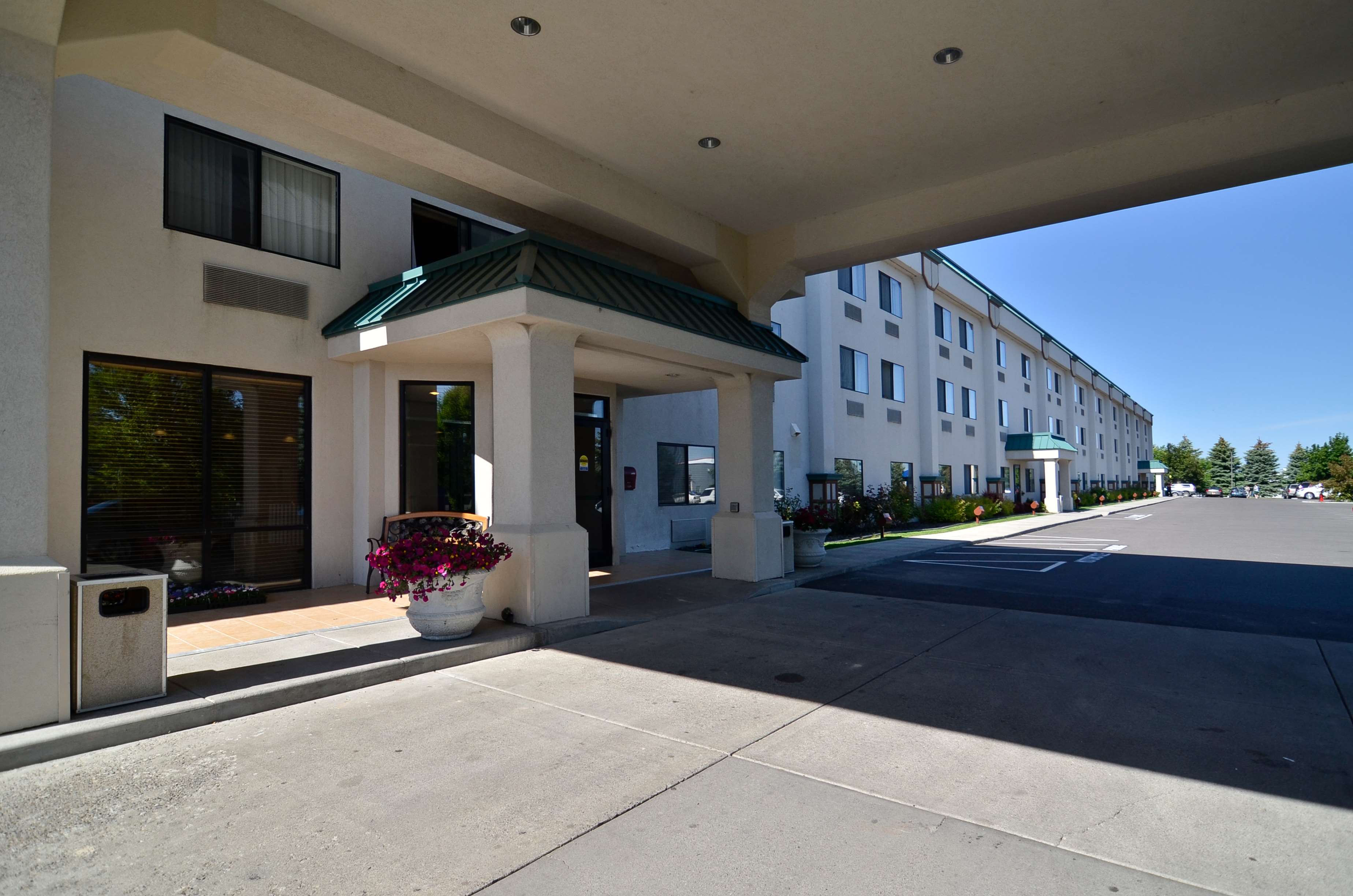 Best Western Plus Twin Falls Hotel Photo