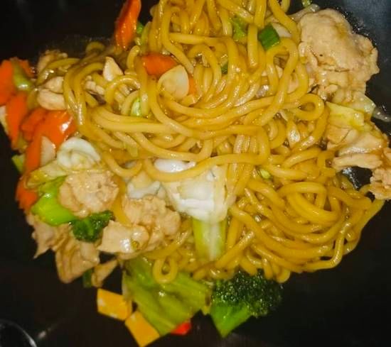 蕃茄牛炒麵 [Tomato Beef Chow Mein]