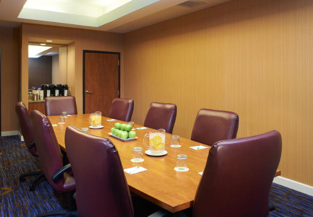 Images Courtyard by Marriott Kansas City Overland Park/Convention Center